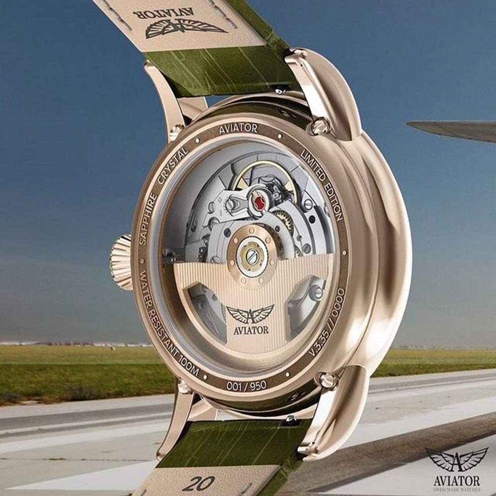 DOUGLAS DAY-DATE 41 飛行員機械腕錶