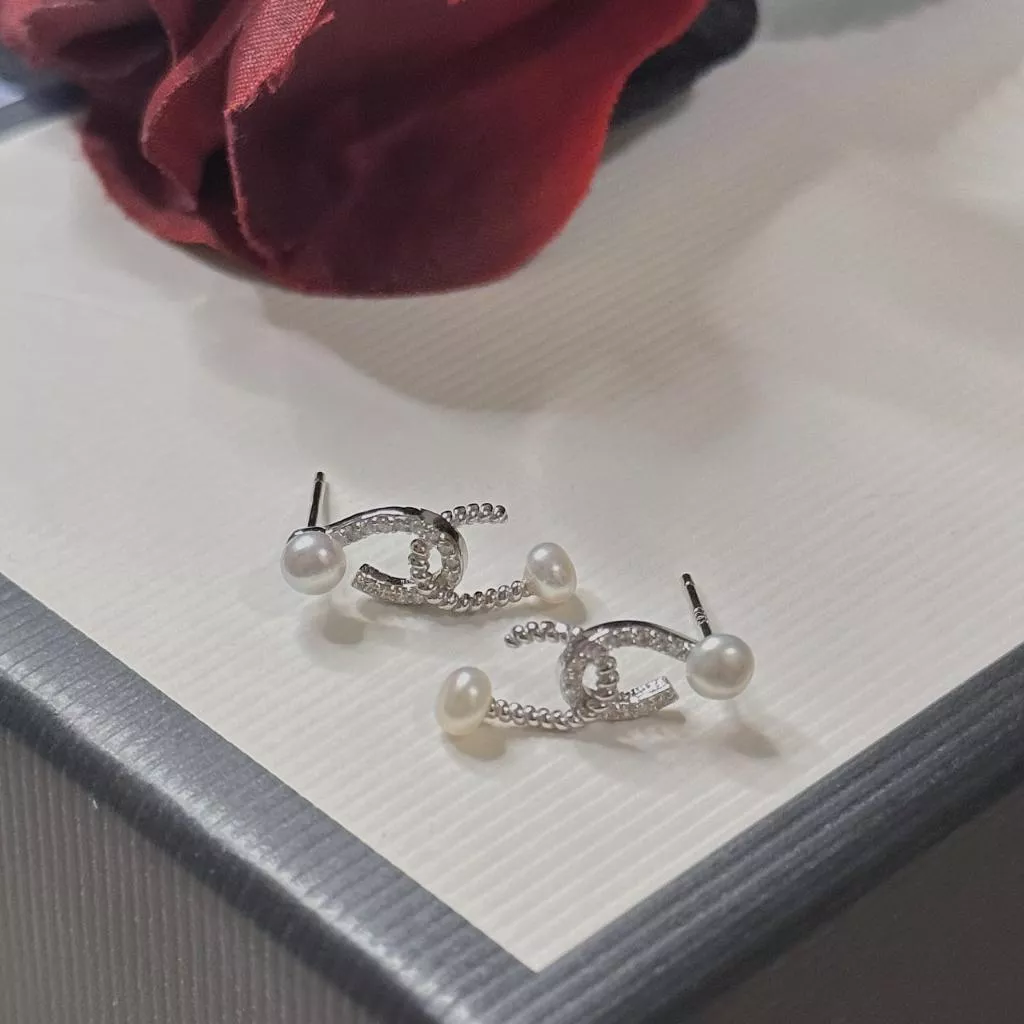 S925純銀 ❘ 優雅珍珠雙C耳環