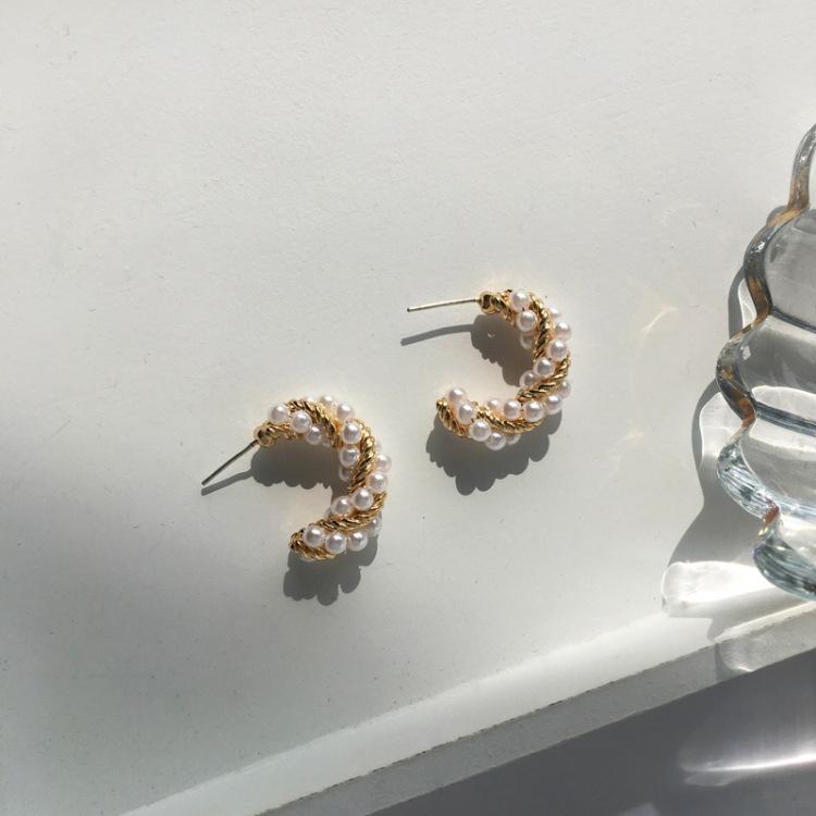 S925銀針簡約唯美創意扭曲藝術感珍珠金屬質地耳釘
