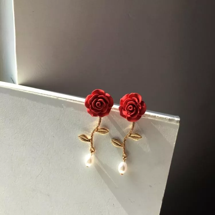 S925銀針法式浪漫玫瑰花森系復古珍珠甜美耳飾