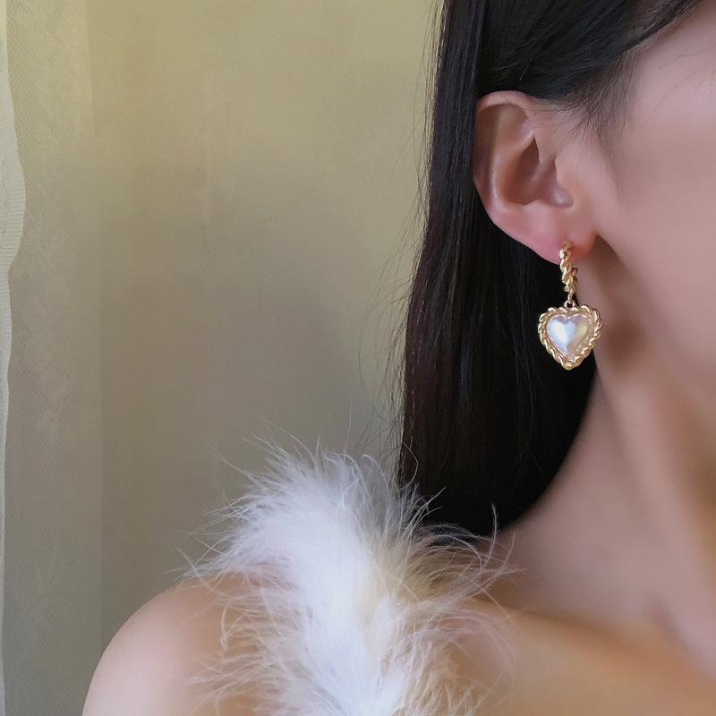 S925銀針法式複古麻花紋唯美優雅珍珠C字耳環