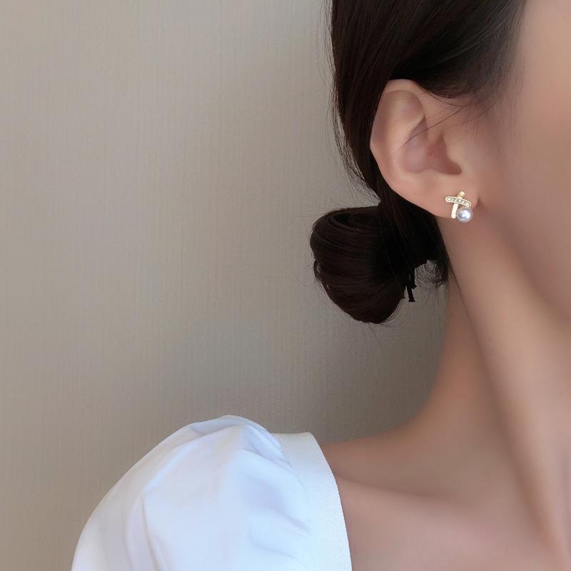 S925銀針赫本風簡約珍珠唯美鑲鑽小巧耳釘