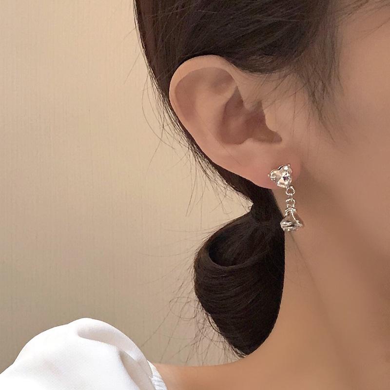 S925銀針網紅小清新銀色花朵愛心設計感耳飾