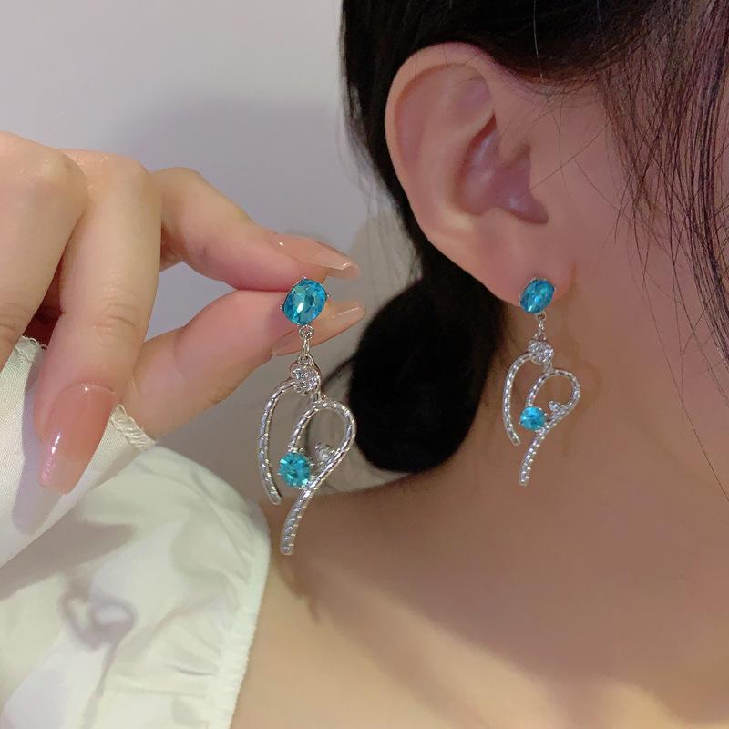 S925銀針氣質鏤空時尚愛心耳釘設計感耳環簡約個性網紅款耳飾
