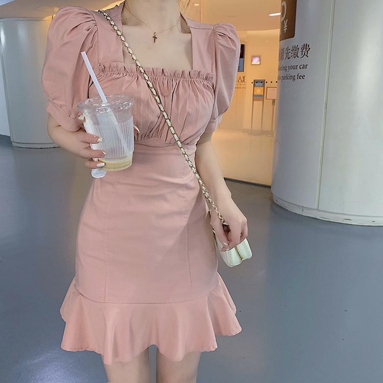 大尺碼溫柔風甜美粉紅洋裝高腰修身方領泡泡袖A字裙一色 L-4XL