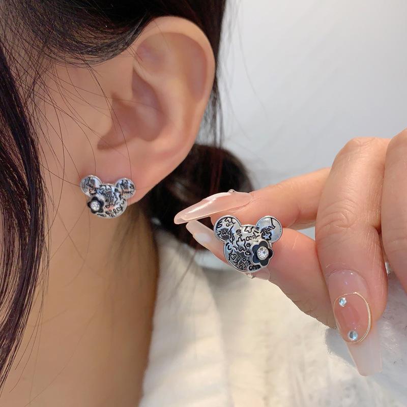 S925銀針趣味塗鴉設計米奇頭甜酷金屬風耳環