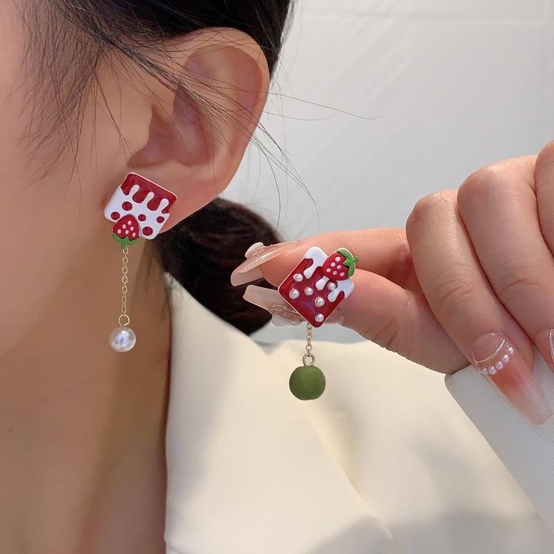S925銀針可愛少女感草莓耳飾