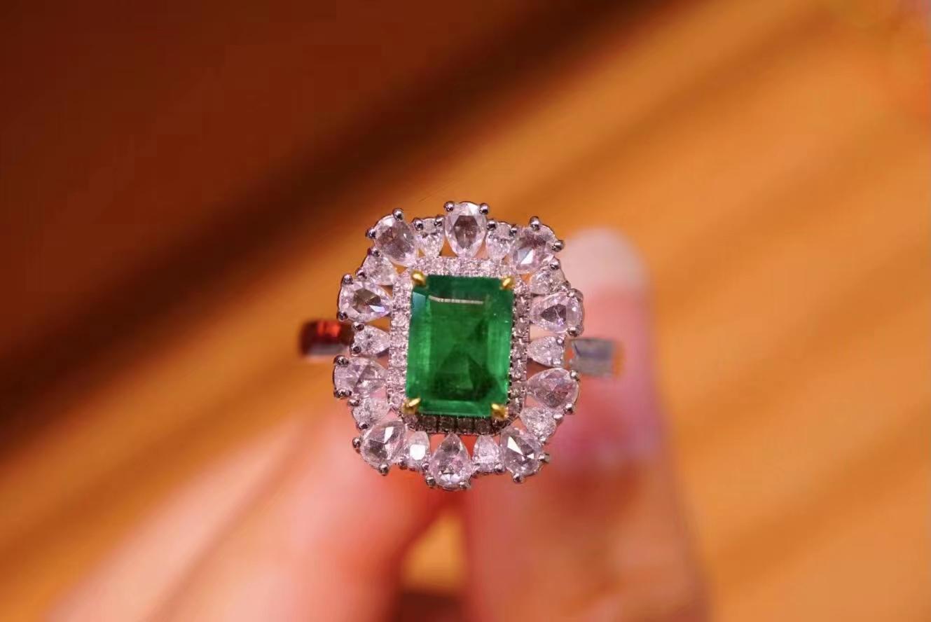 『台北奧斯珠寶』祖母綠戒指1克拉