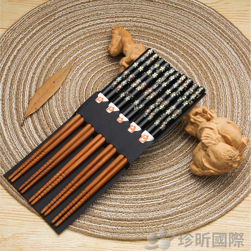 【珍昕】【5雙組】日式天然竹筷(約長22.5cm)~3款隨機出貨(貓頭款、黑色款、花朵款)/筷子/木筷