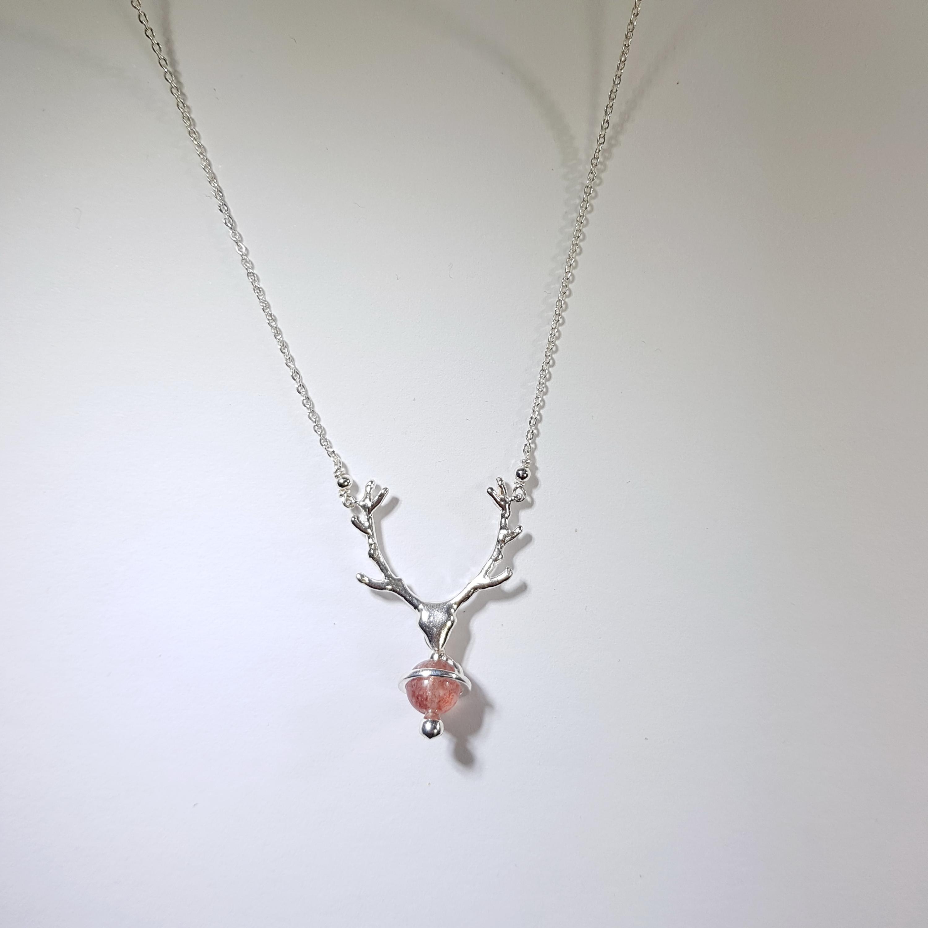 銀色麋鹿小星球草莓水晶925純銀項鍊