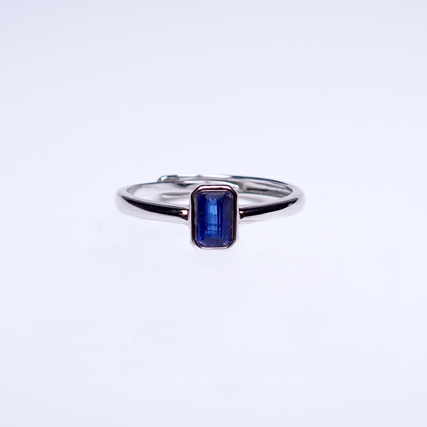 藍晶石Solitaire祖母綠型車工純銀戒指