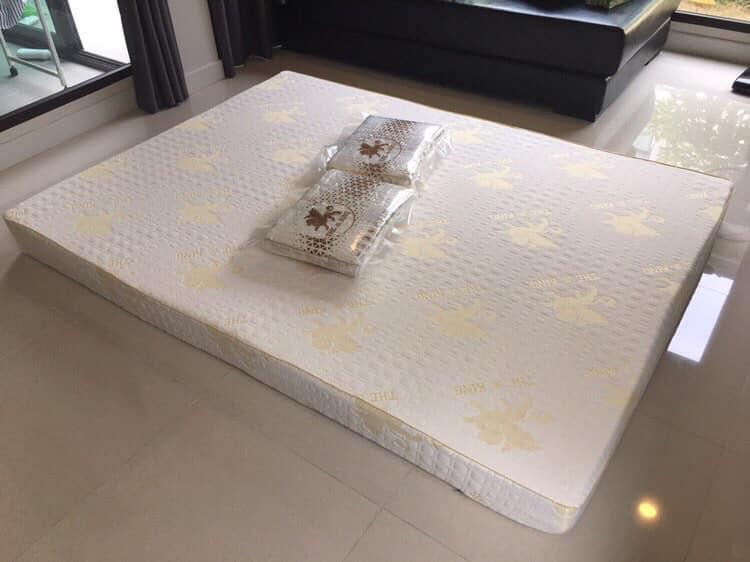 泰國THE LIONKING 皇室乳膠絕美97%純天然乳膠床墊(雙人加大) 6吋