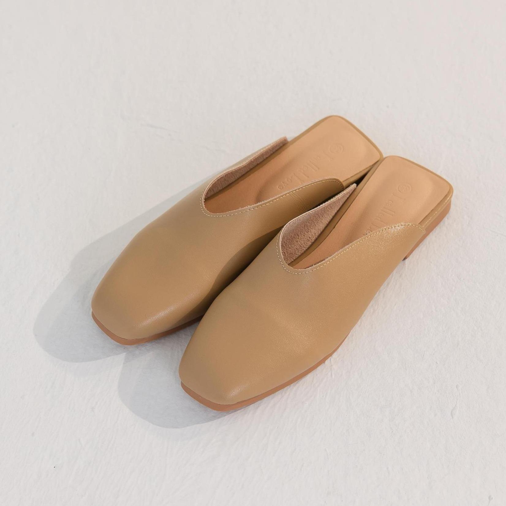 純素典雅 弧面線型簡約軟墊拖鞋穆勒鞋
