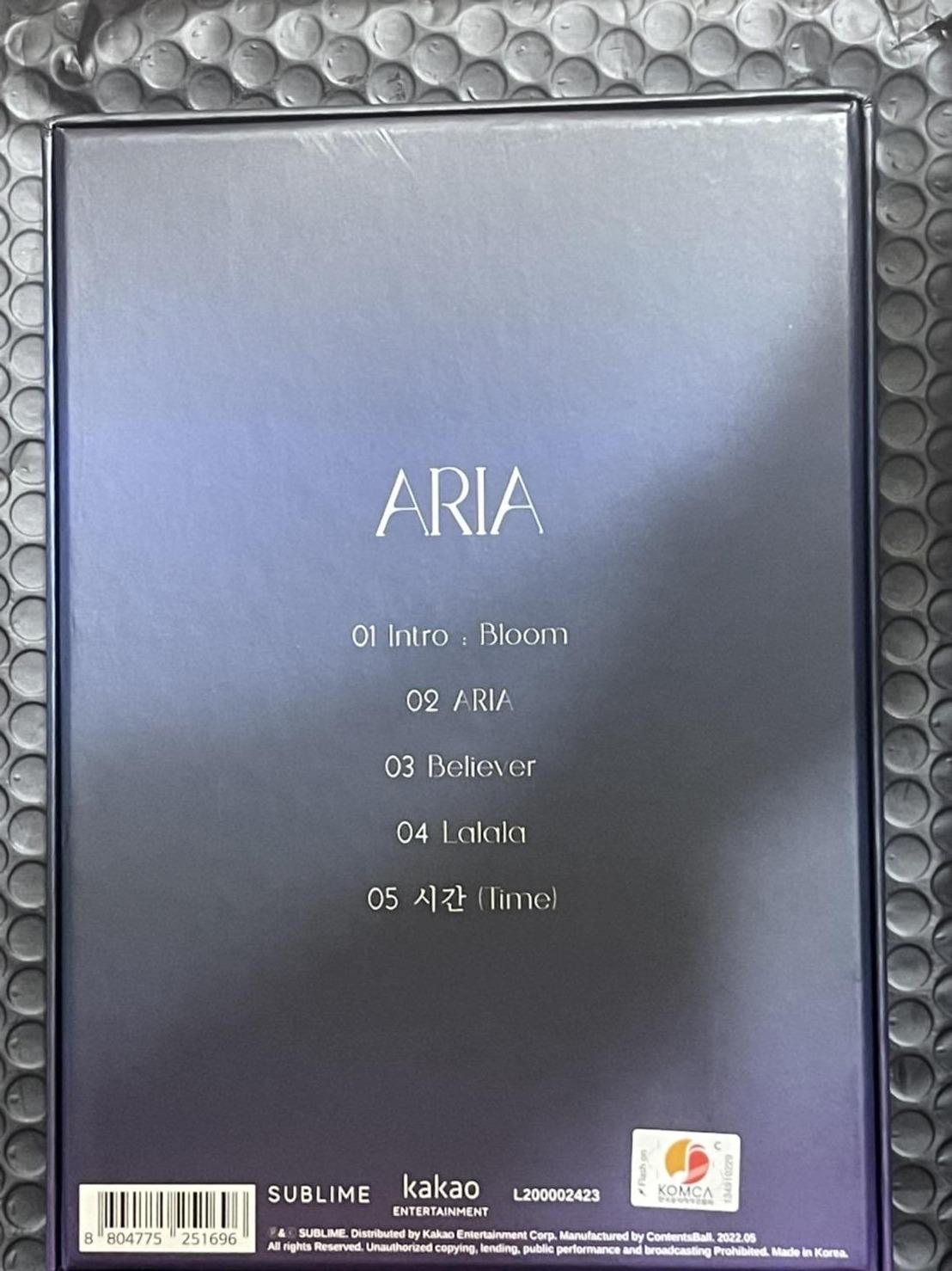(空專)YERIN ARIA 1st Mini Album-Night版