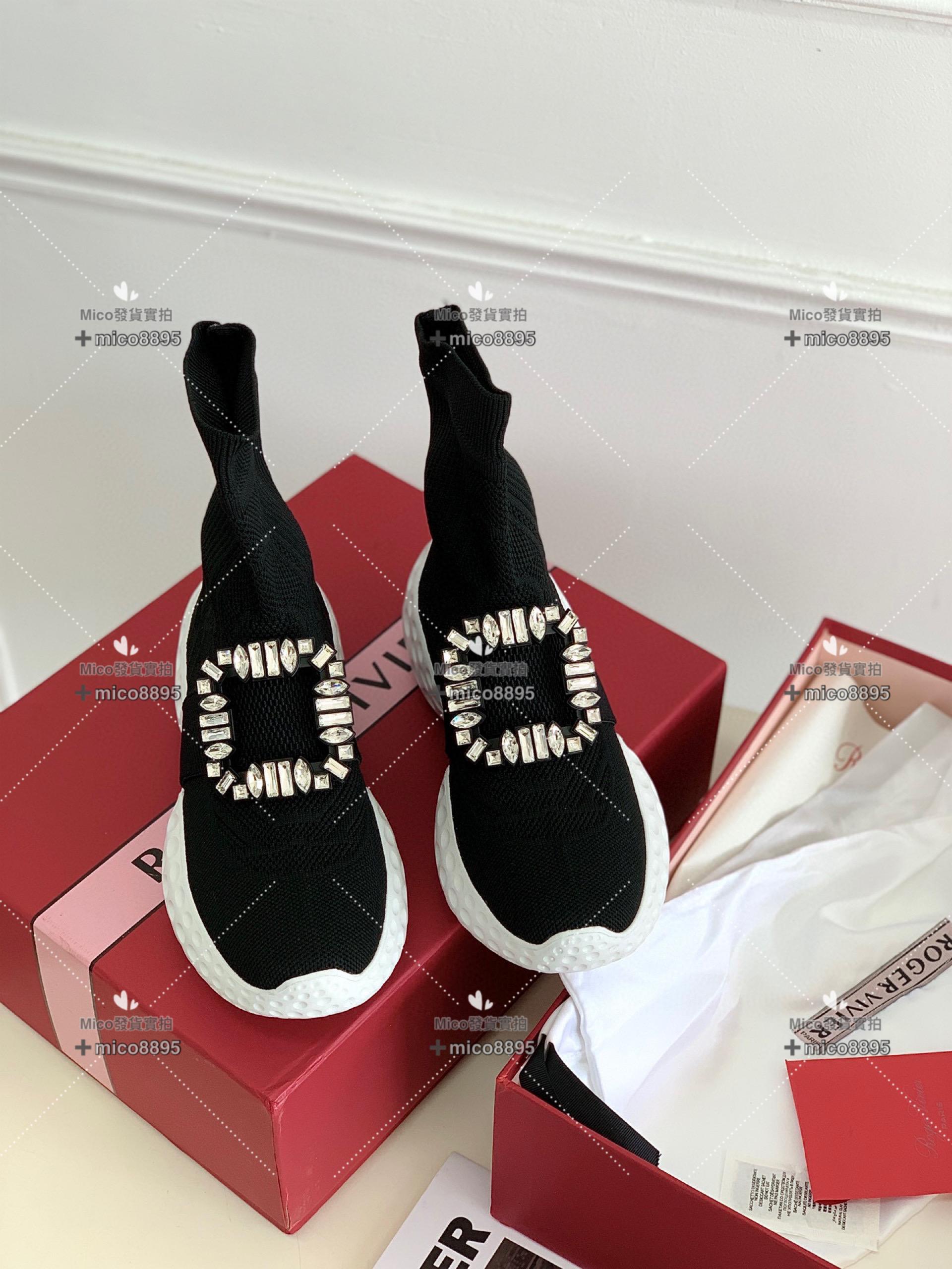 Roger vivier 2022/ss秋冬新款松糕厚底鑽扣襪子靴