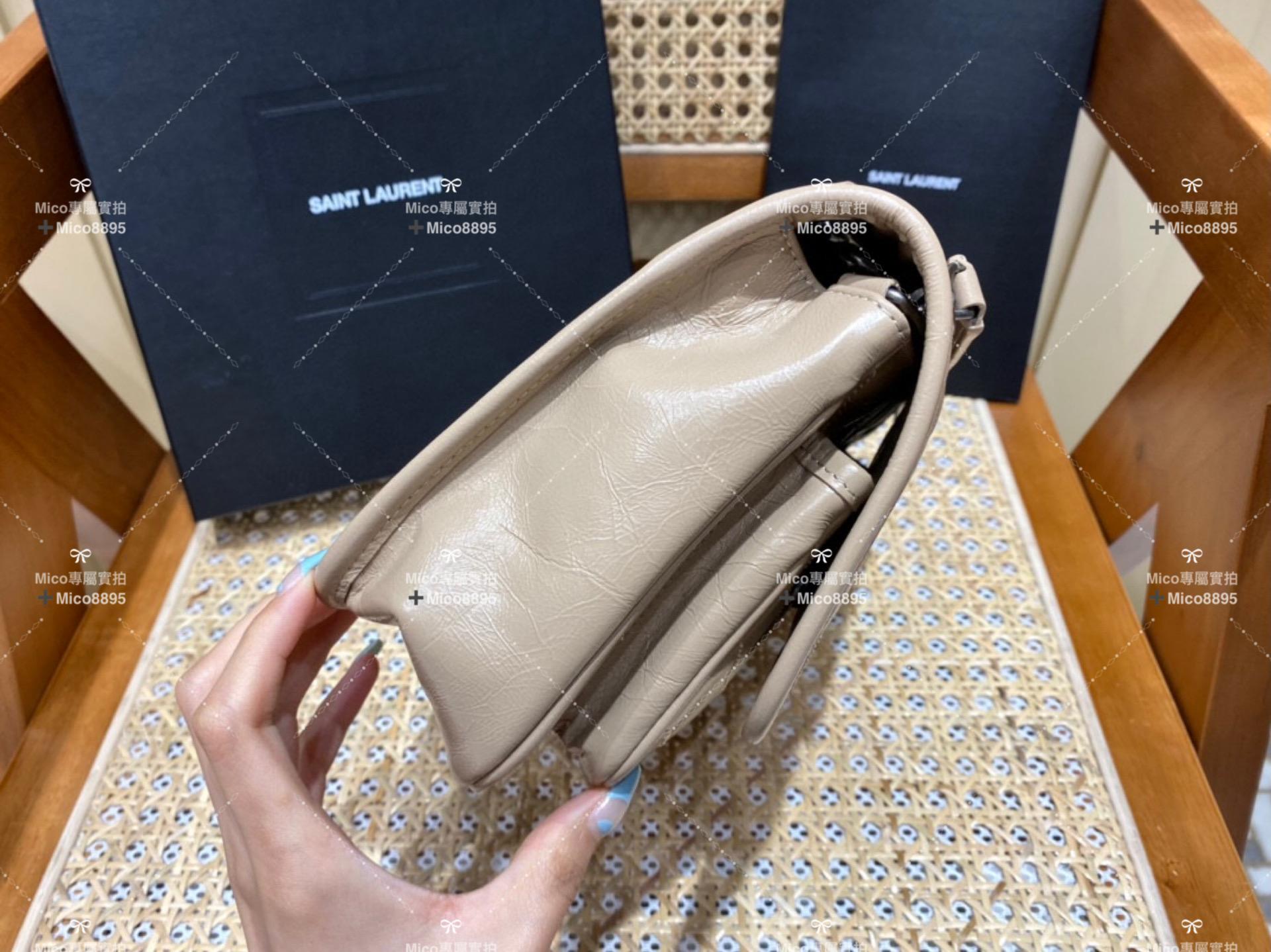 Saint Laurent YSL 杏色抓皺油蠟牛皮 Niki baby 22cm