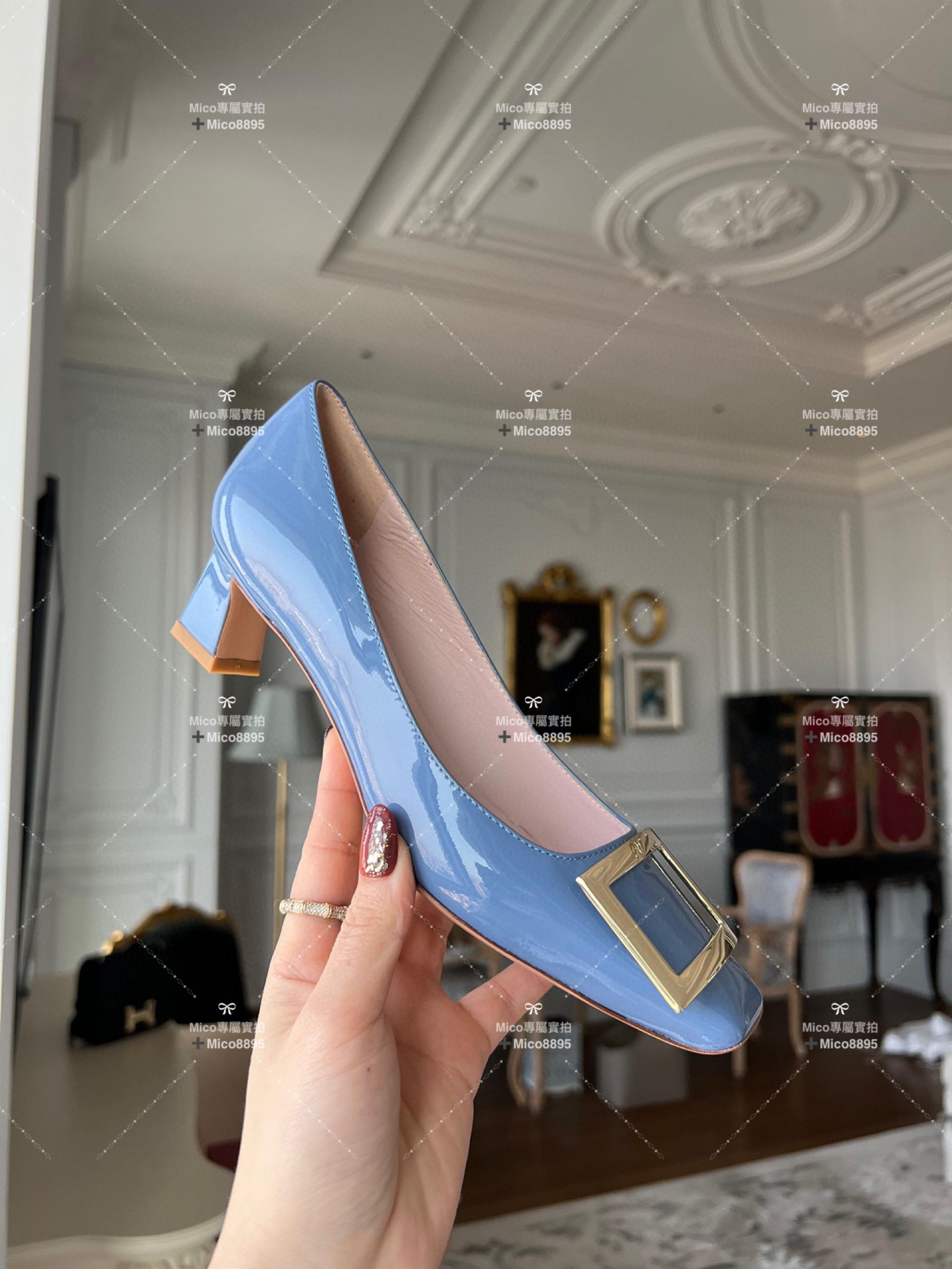 Roger vivier 淺藍色/經典款中跟 喇叭跟 漆皮高跟鞋 跟高4.5cm 碼數35-39