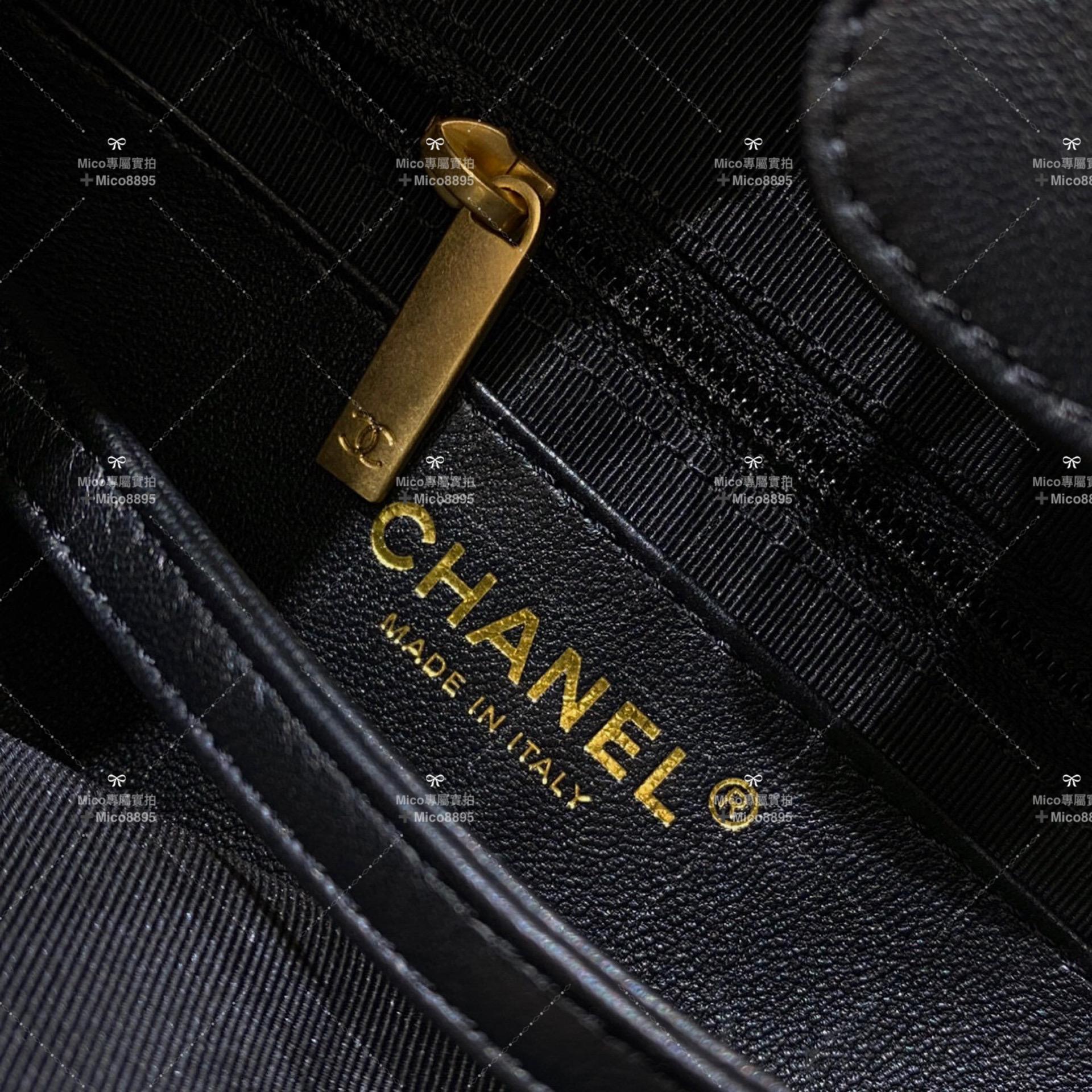Chanel 小香 22火爆新款 大金鍊嬉皮包 HOBO腋下包 羊皮 尺寸：31x30x8cm