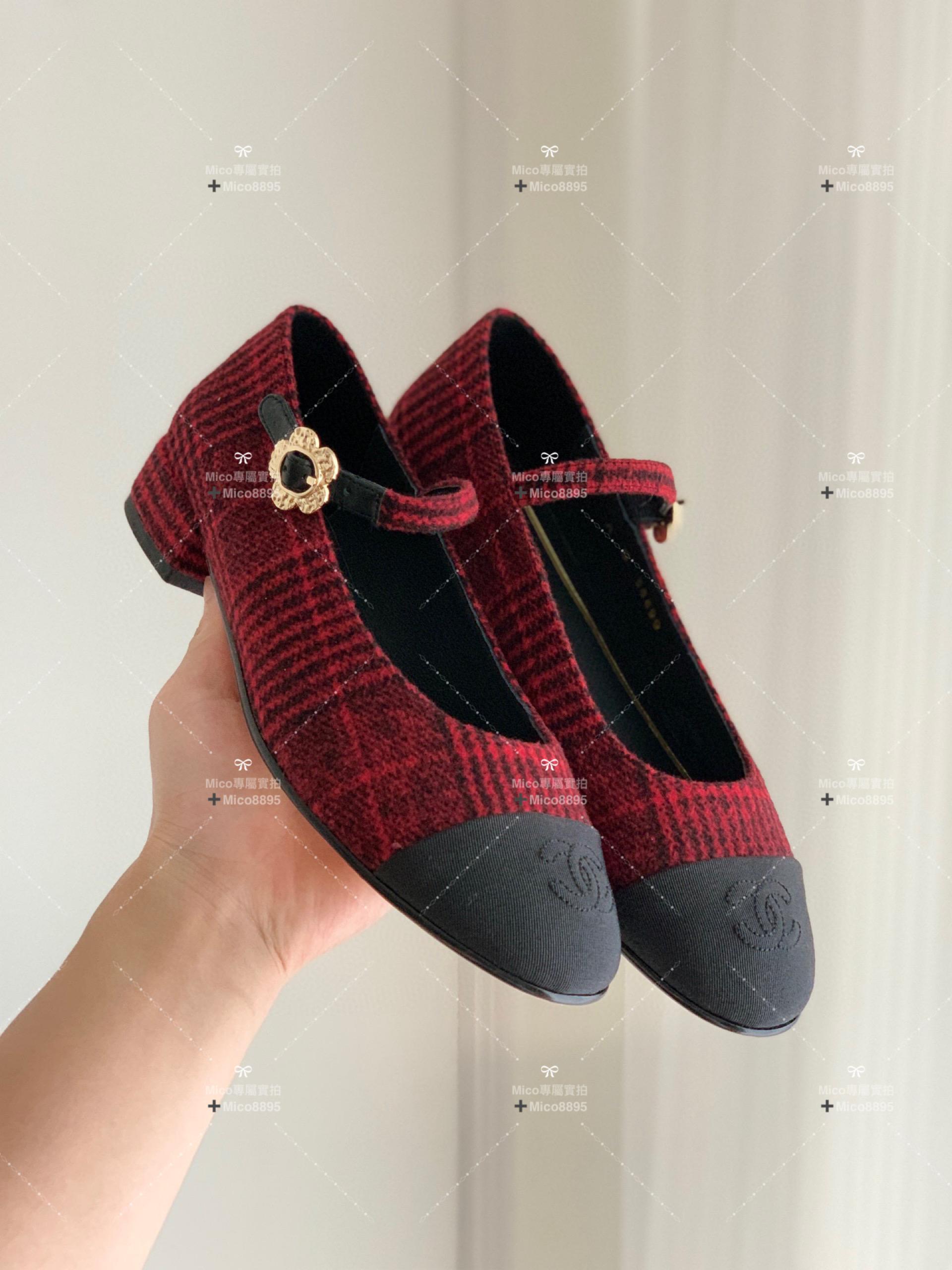 Chanel 英格蘭紅 絨面 側邊小花釦 瑪莉珍平底鞋 繫帶鞋 娃娃鞋