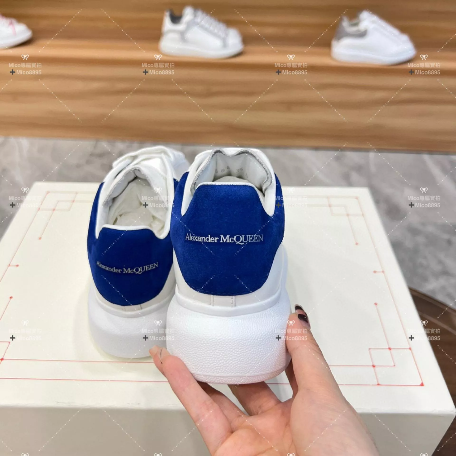 Alexander McQueen 寶藍色 OVERSIZED運動鞋