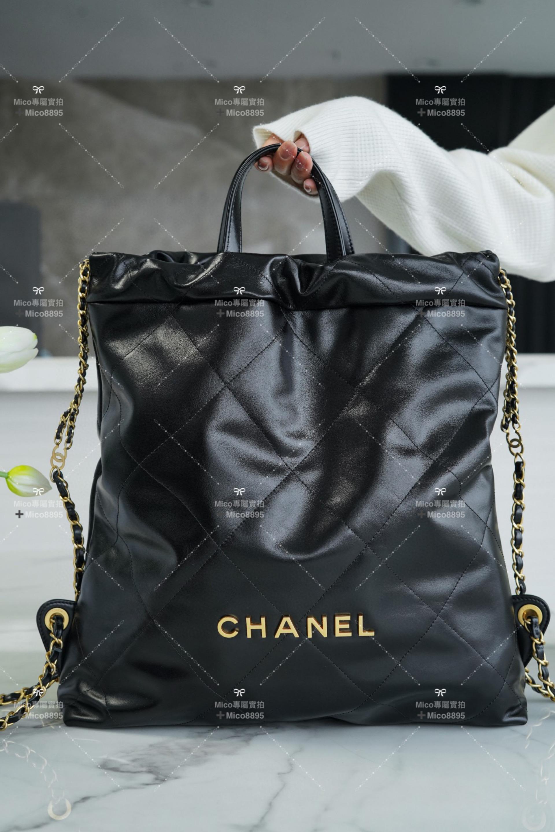 Chanel 𝟐𝟐𝗣春夏新款 𝟐𝟐𝐏 雙肩背包➿ 牛皮金字 尺寸：51*40*9cm