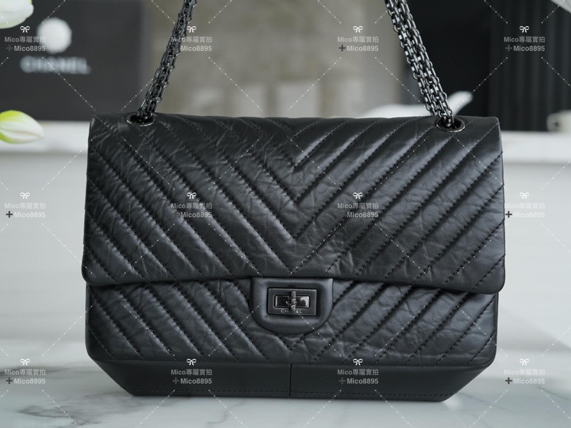Chanel 2.55 黑色 All Black 山形紋 V紋 口蓋包 28cm