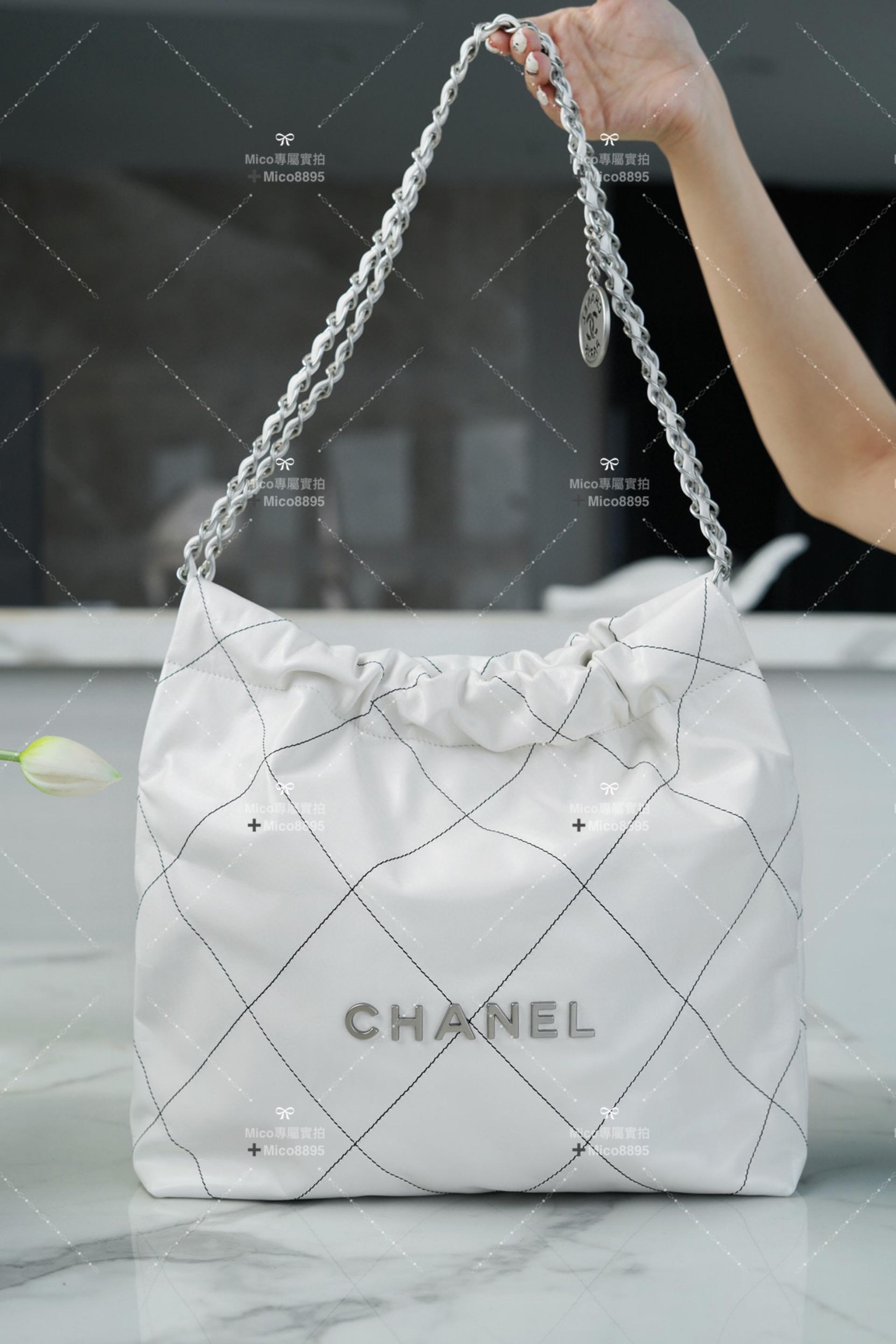 Chanel 𝟐𝟐𝗣春夏新款 22手袋 白銀黑線 小號