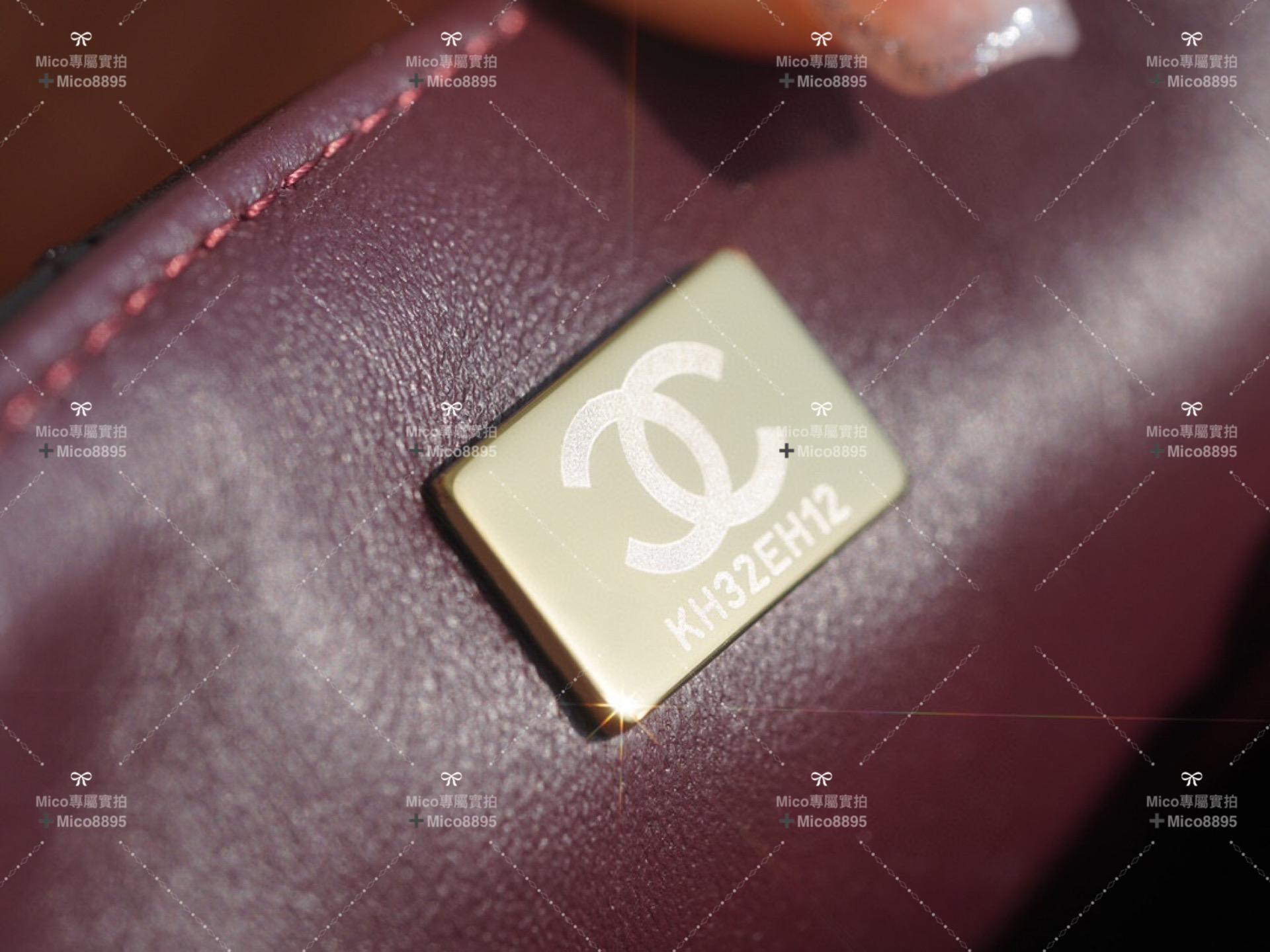Chanel 黑色羊皮 金釦 內拼酒紅 「Classic Flap」經典口蓋包 miniCF 20cm