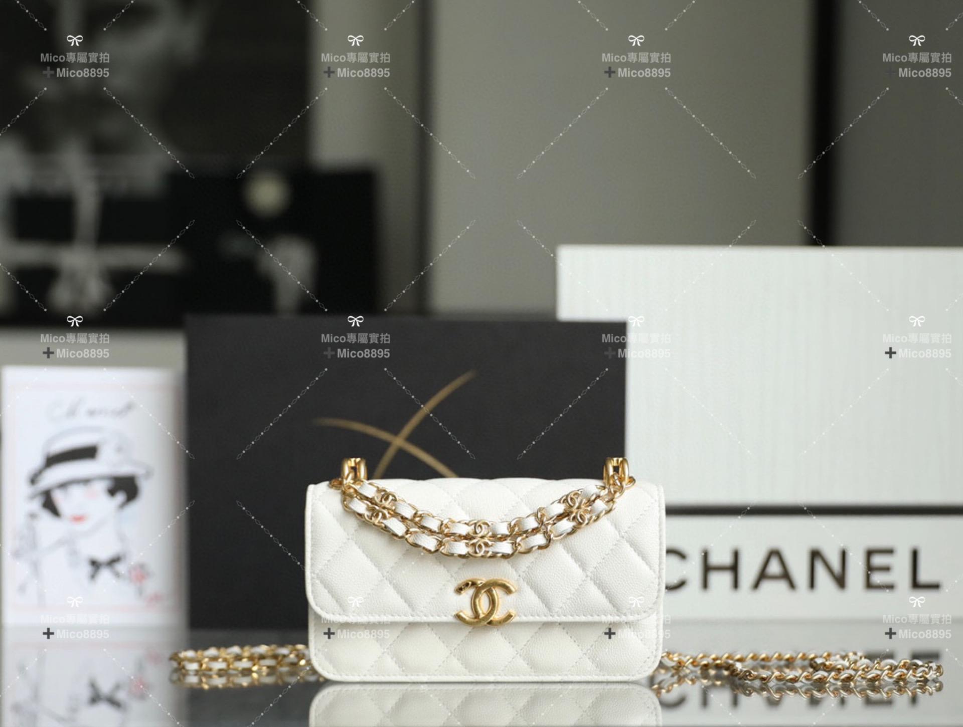 Chanel 22K 秋冬款 白色手機包 手提鏈條手機包 牛皮 尺寸：𝟷𝟶*𝟷𝟽 *𝟺.𝟻 𝚌𝚖