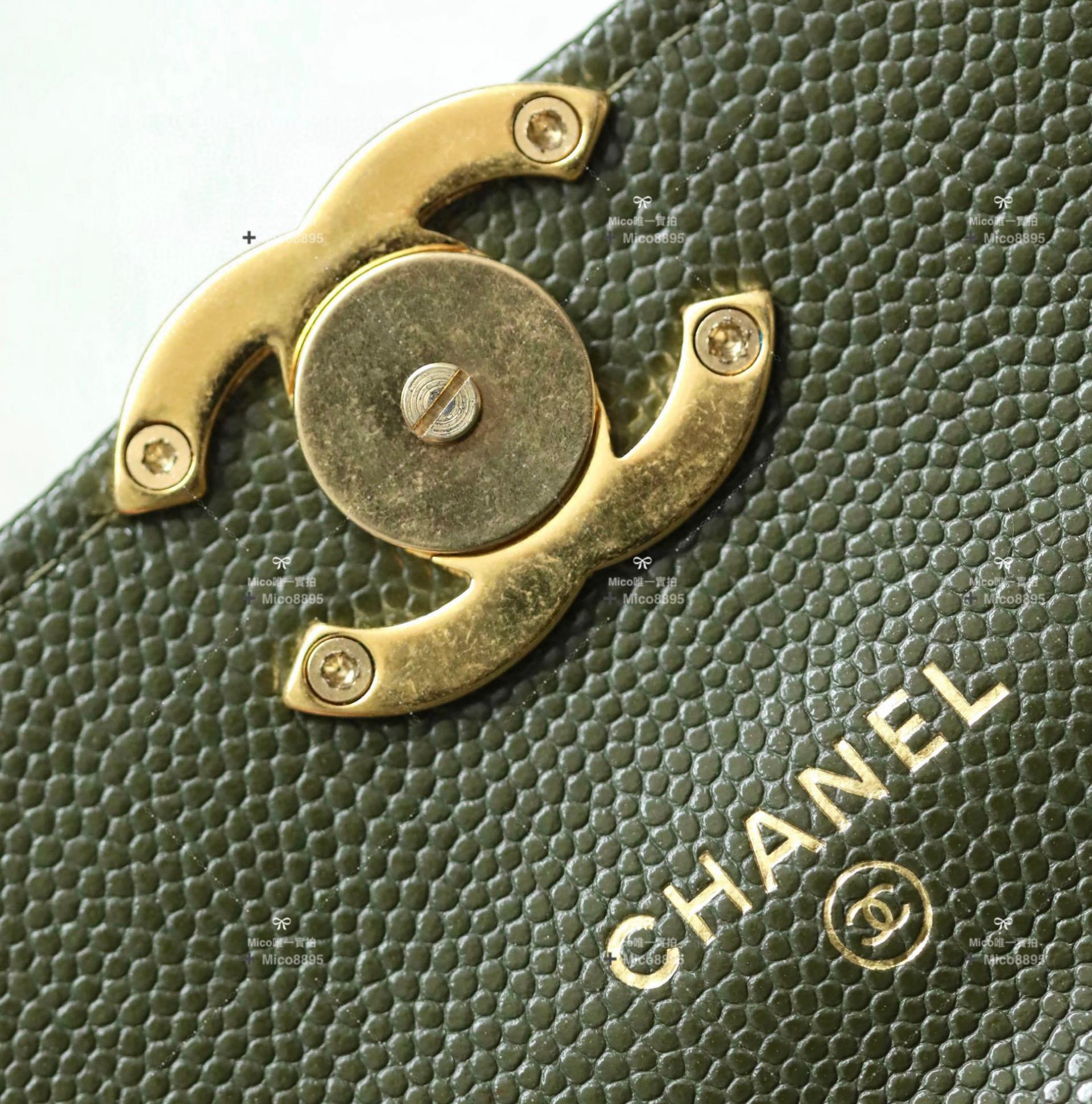 Chanel 22K 秋冬款 古巴綠 手機包 手提鏈條手機包 牛皮 尺寸：𝟷𝟶*𝟷𝟽 *𝟺.𝟻 𝚌𝚖