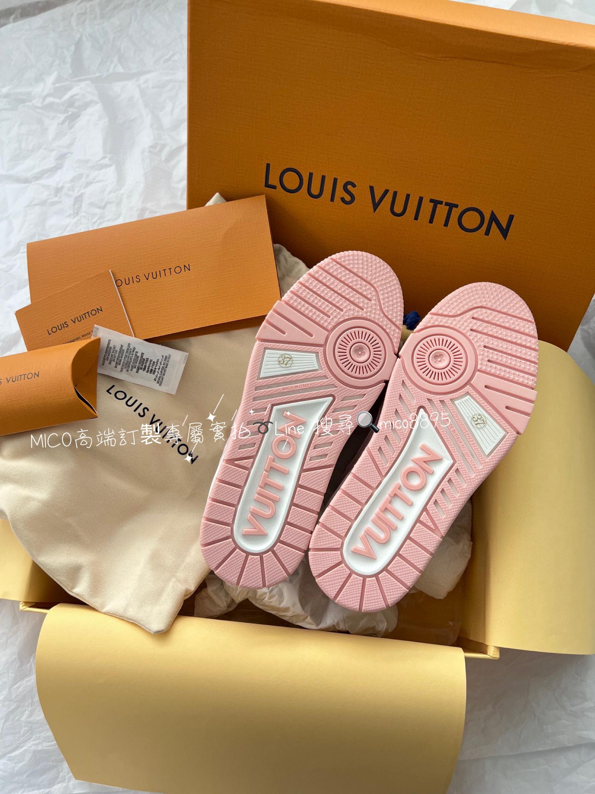 LV 櫻花粉 traine系列休閒運動鞋 size 女35-41  男38-45