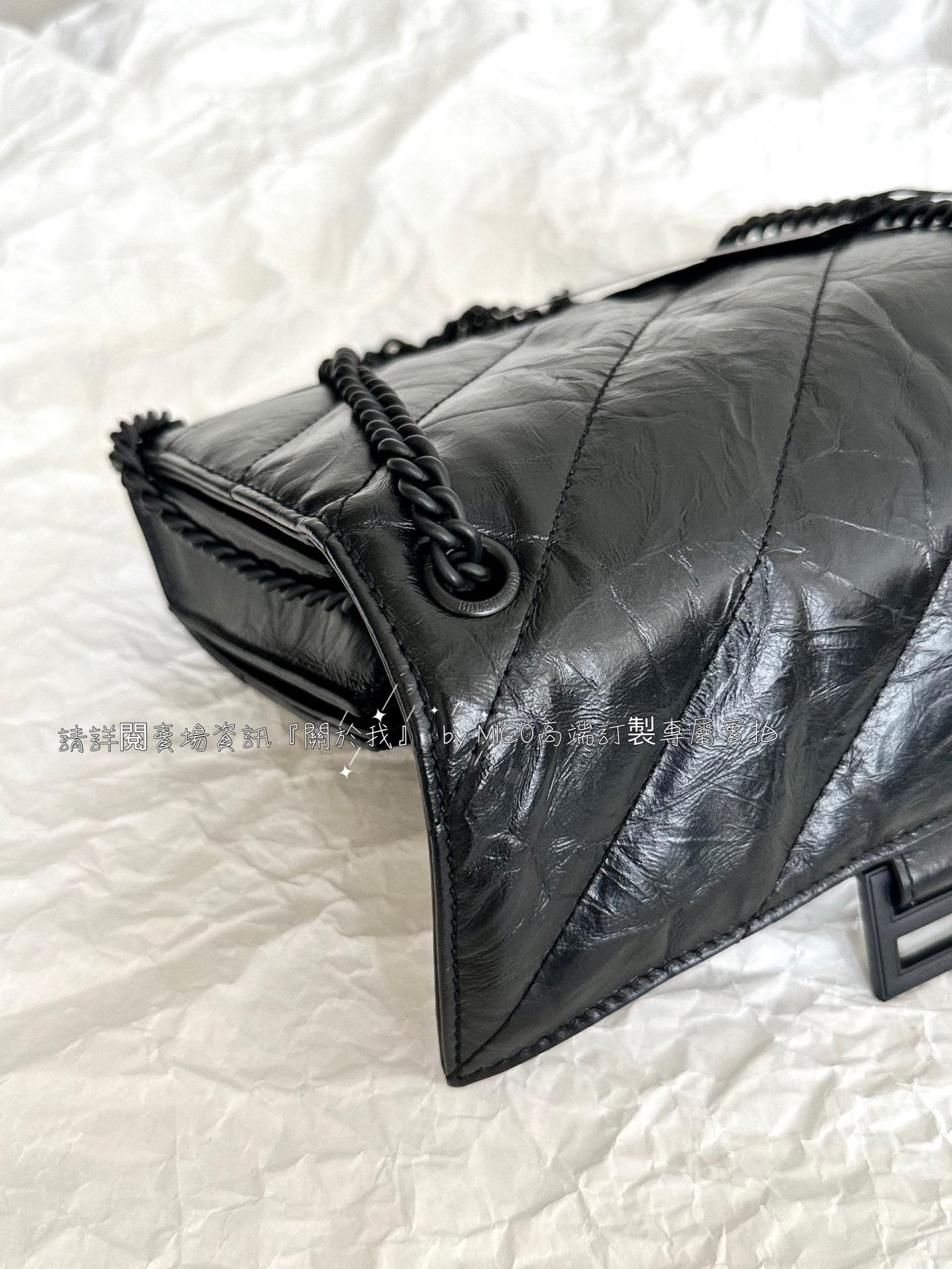 BALENCIAGA Crush XS Chain Bag All Black 沙漏包 尺寸21.8×9.9×4.8cm