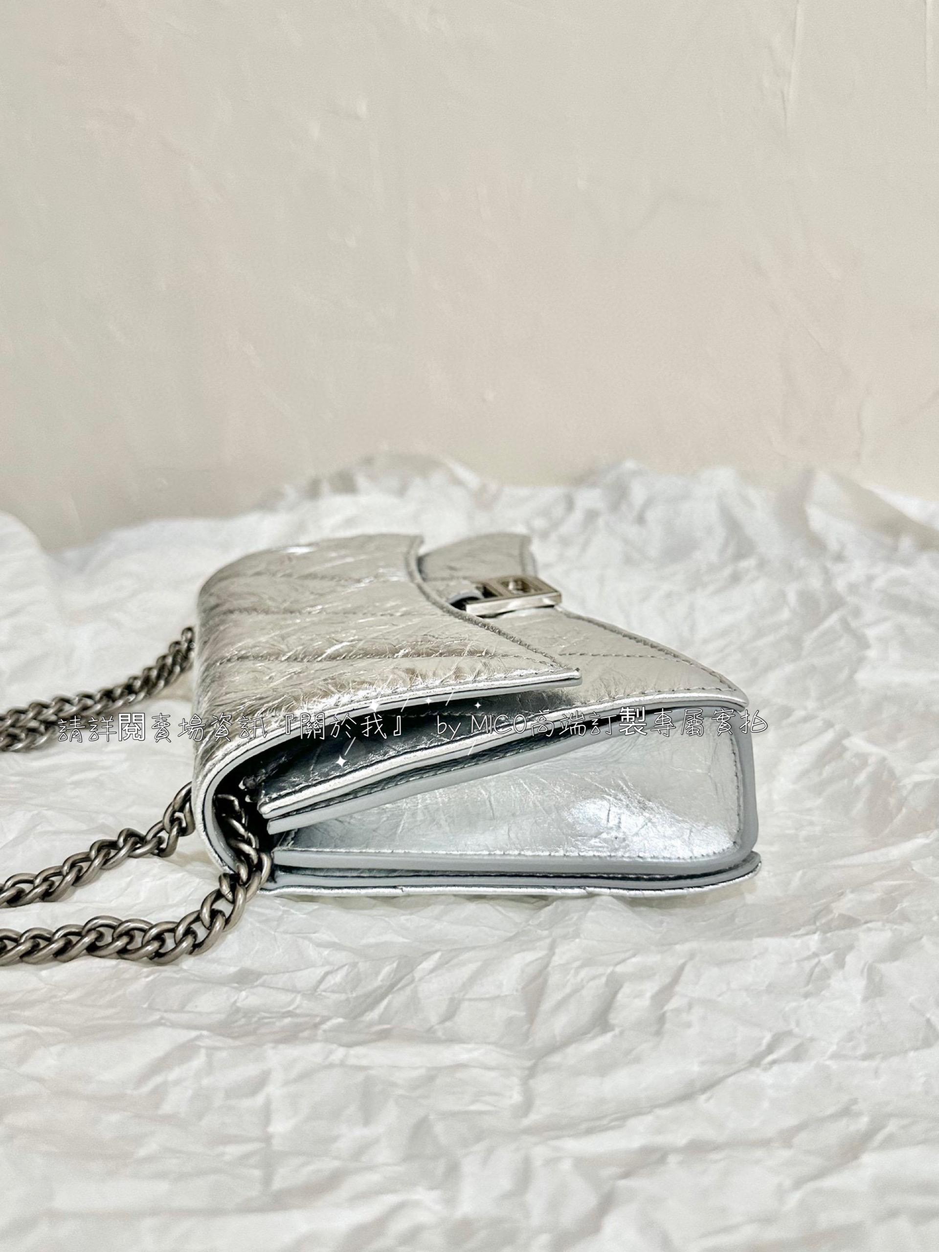 BALENCIAGA Crush XS Chain Bag 銀色/沙漏包 尺寸21.8×9.9×4.8cm