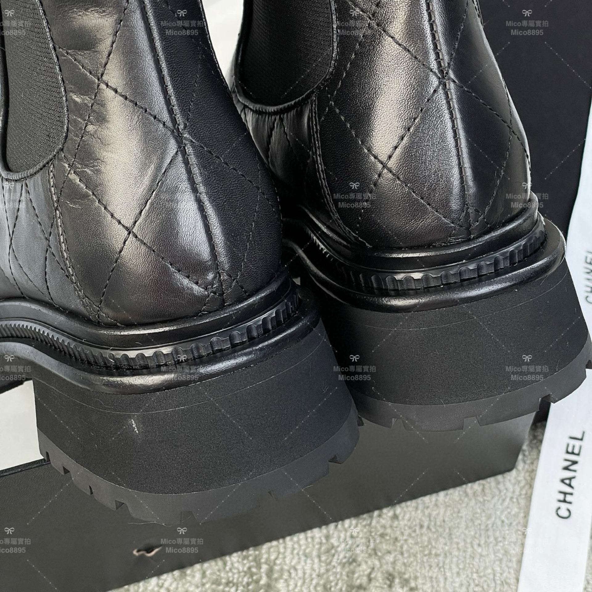 Chanel 小香23B 黑色 菱格切爾西短靴 SIZE 35-39(可訂製40）