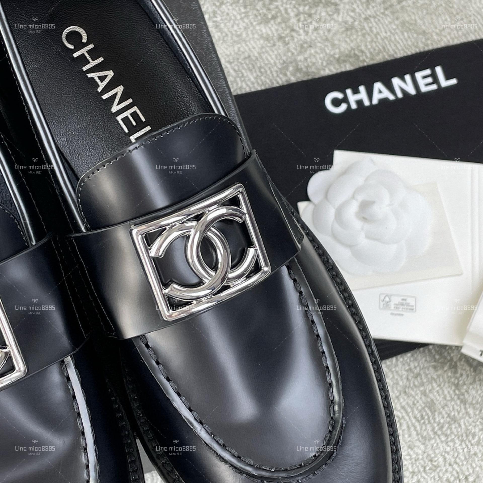 Chanel 23B 金屬銀釦雙C厚底樂福鞋 35-40