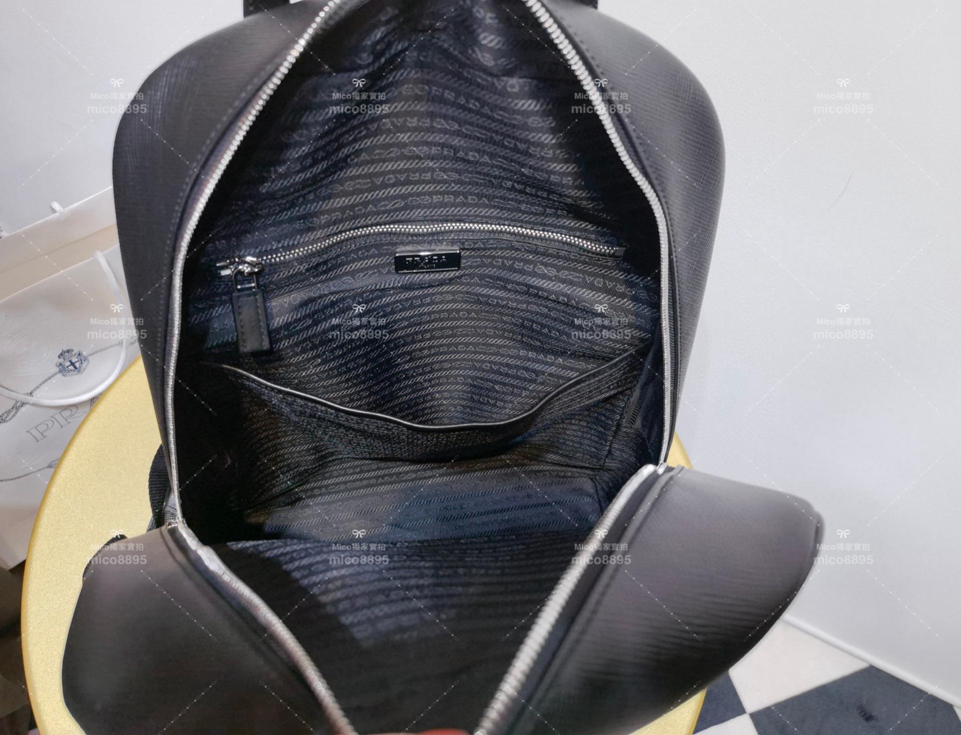 Prada Saffiano皮革材質，可調式皮肩帶 雙肩書包 商務肩背包 size:30cm