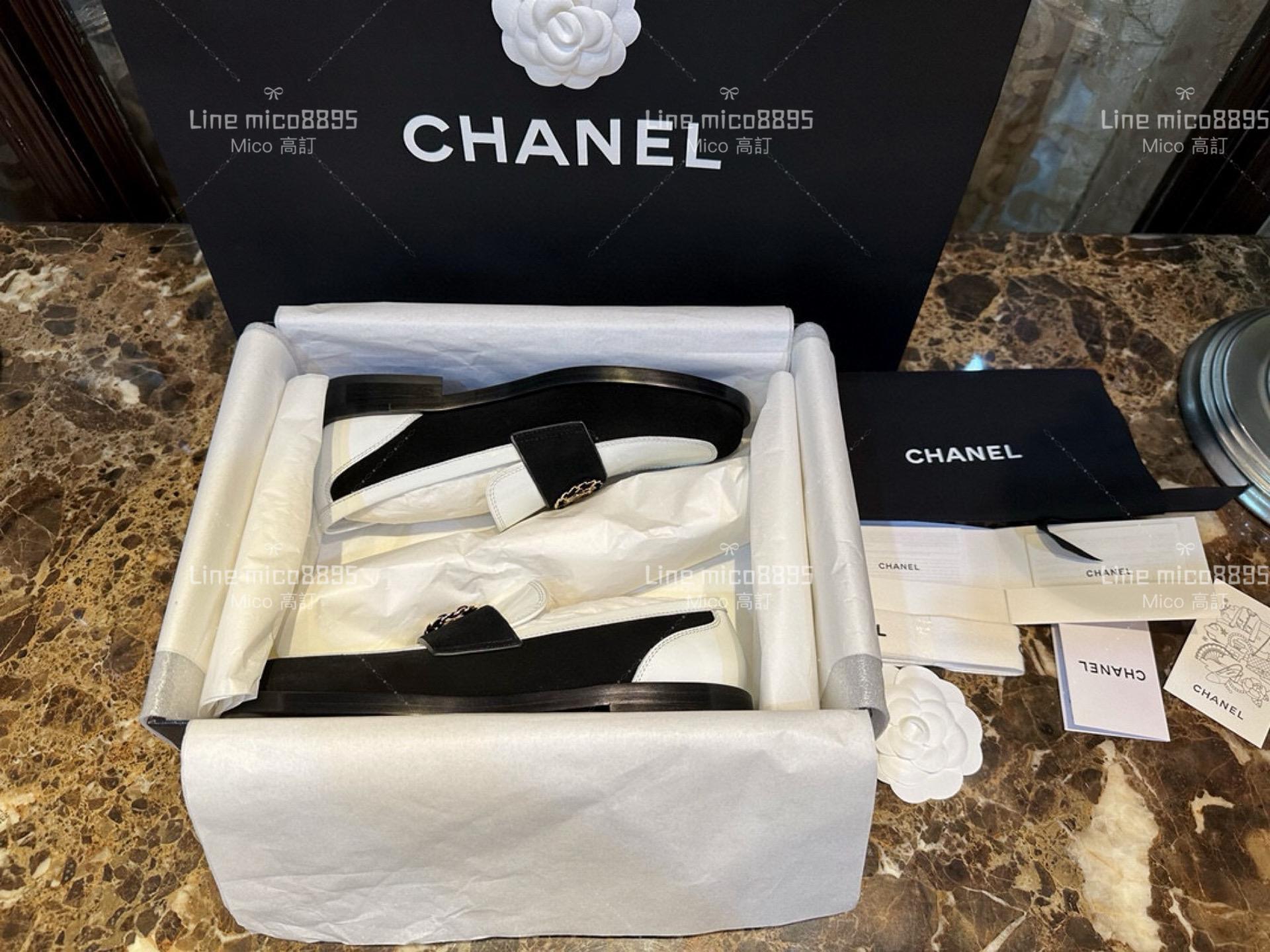 高訂款▫️CHANEL 𝟐𝟐𝐤 黑白圓扣樂福鞋 平底鞋 35-41