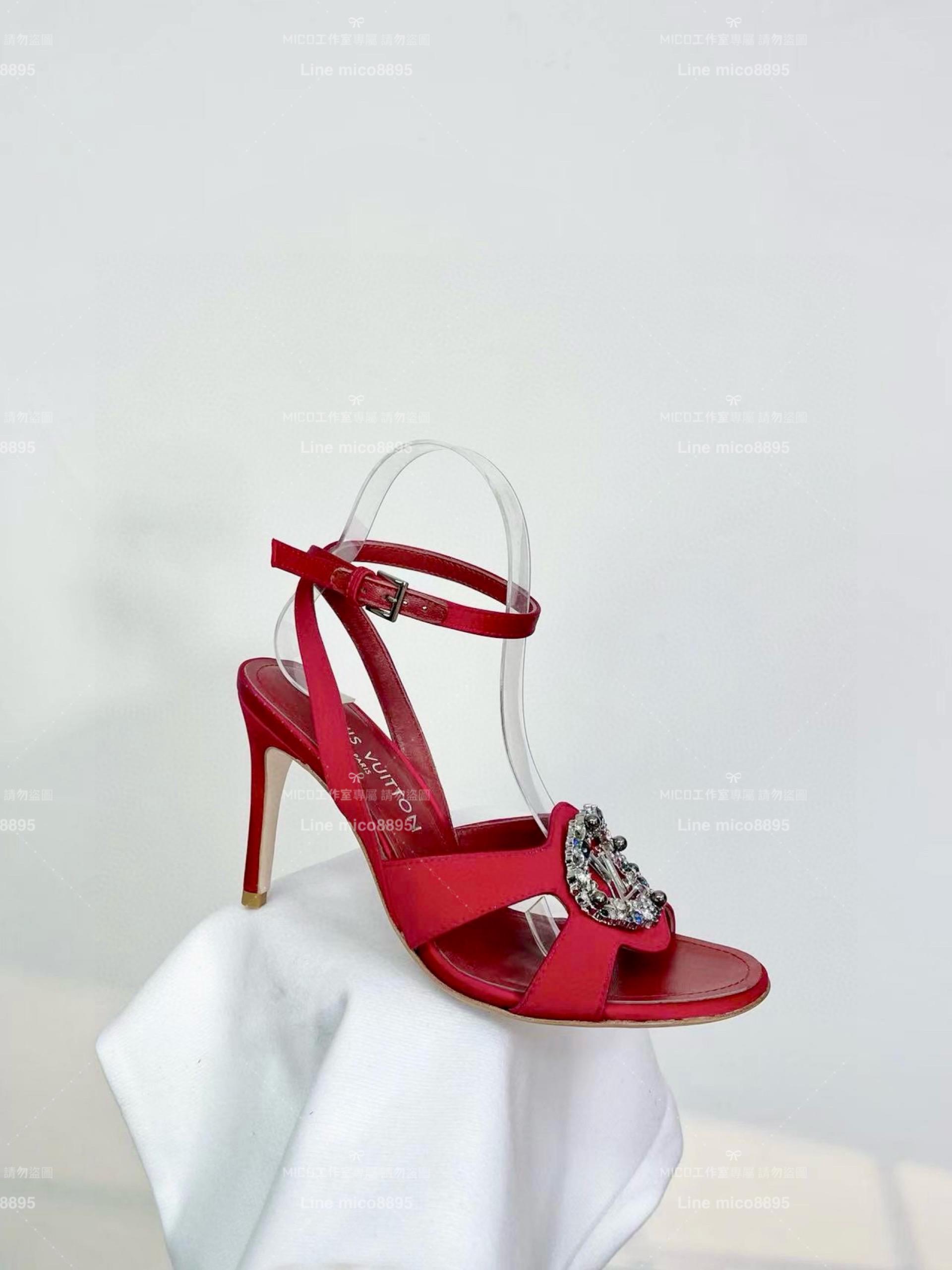 LV Met系列 紅色真絲鞋面 鞋頭水鑽/圓鑽釦 高跟涼鞋 女鞋 35-39（40、41、42定制不退換)
