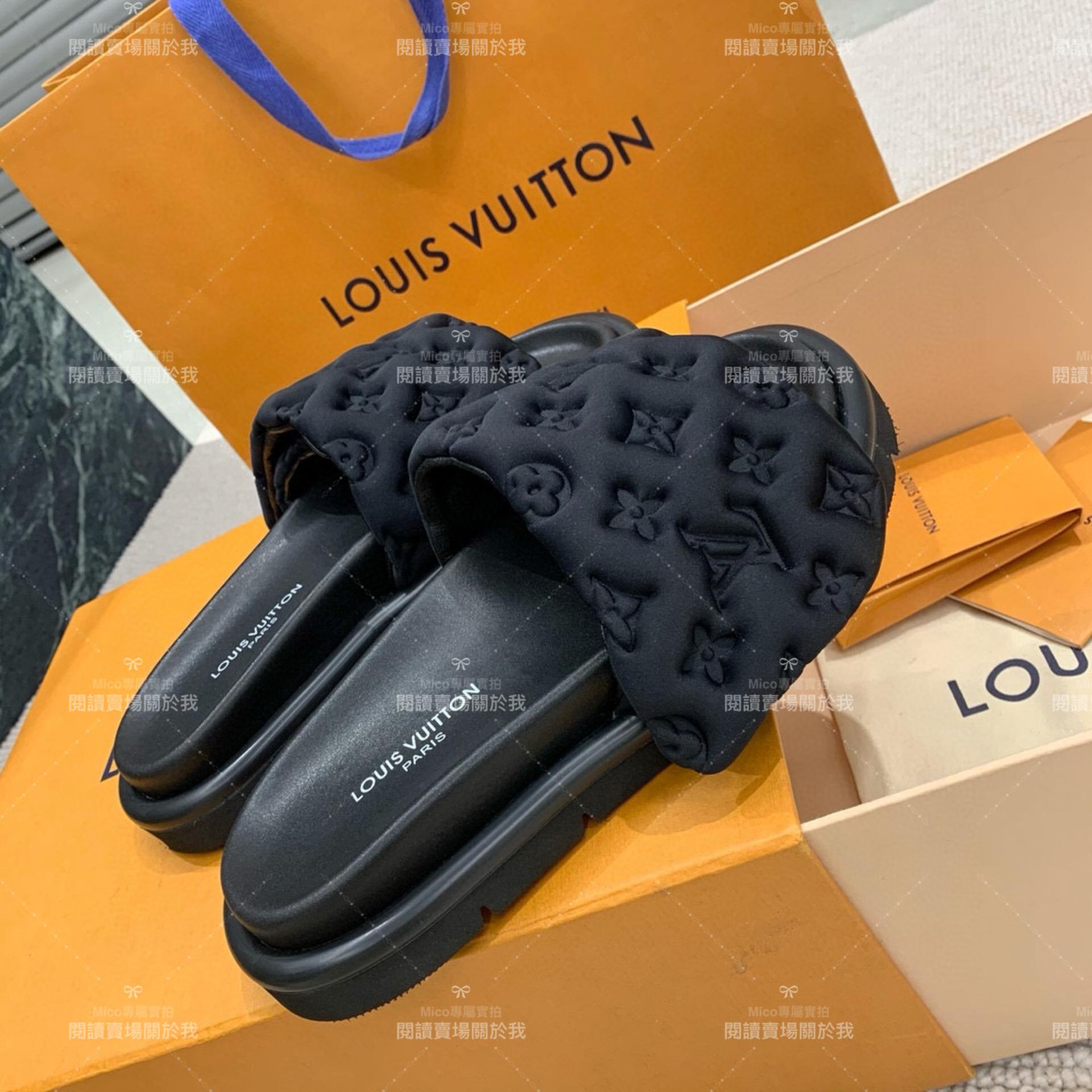 LV  Louis Vuitton ｜黑色Pool Pillow Comfort 魔術貼壓紋拖鞋 女鞋 35-41