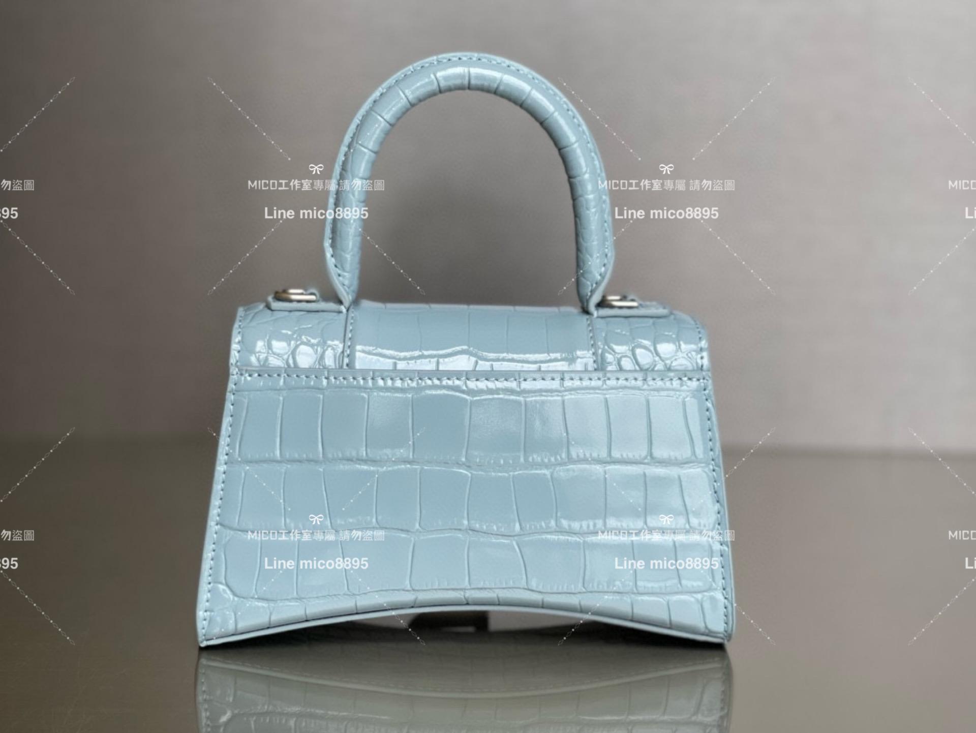 Balenciaga 霧霾藍銀釦 鱷魚壓紋皮革 搭配小羊皮內裏 沙漏包 XS 19cm