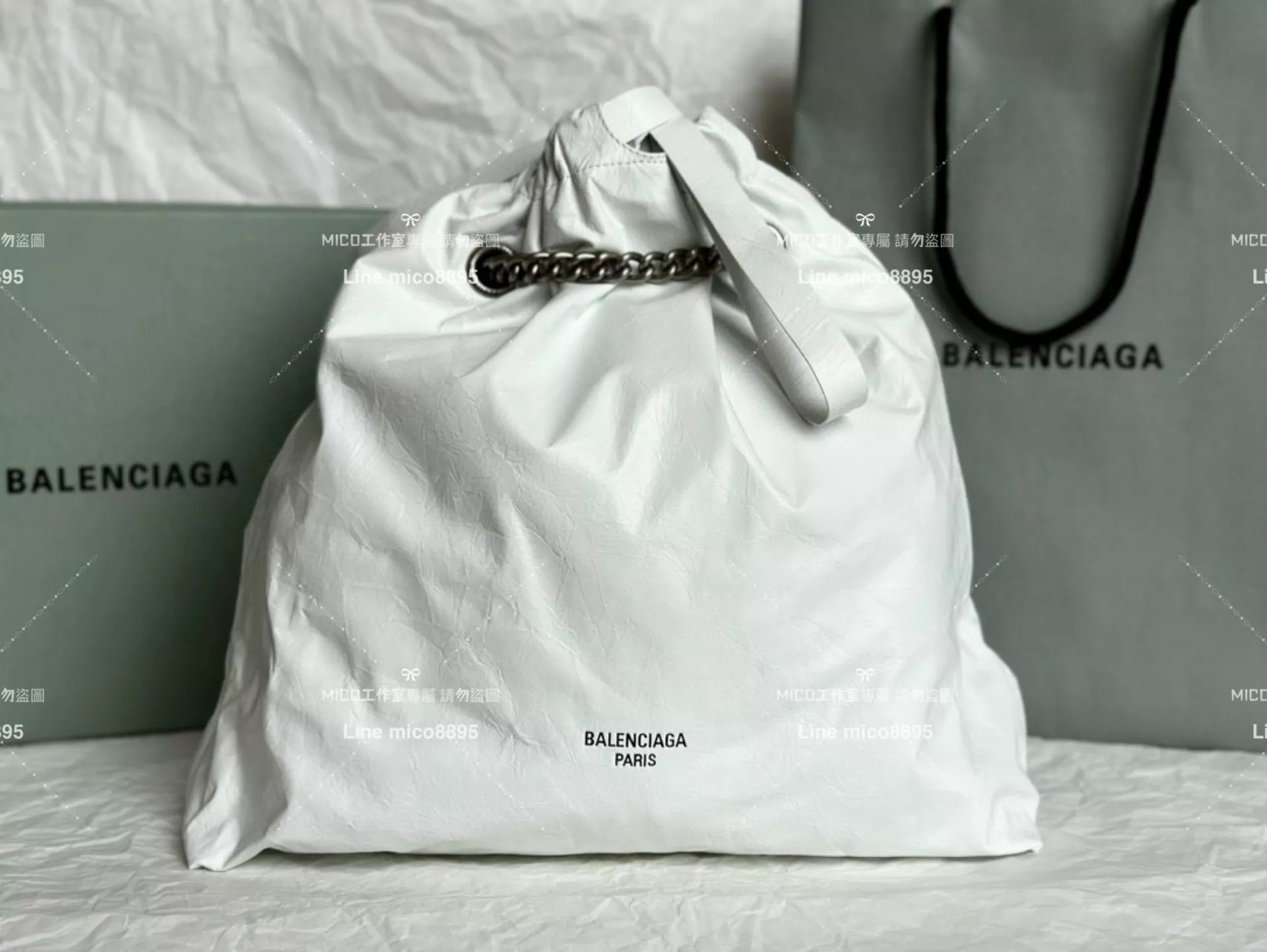Balenciaga 巴黎世家 白色皺牛皮 CRUSH MEDIUM TOTE BAG 垃圾袋