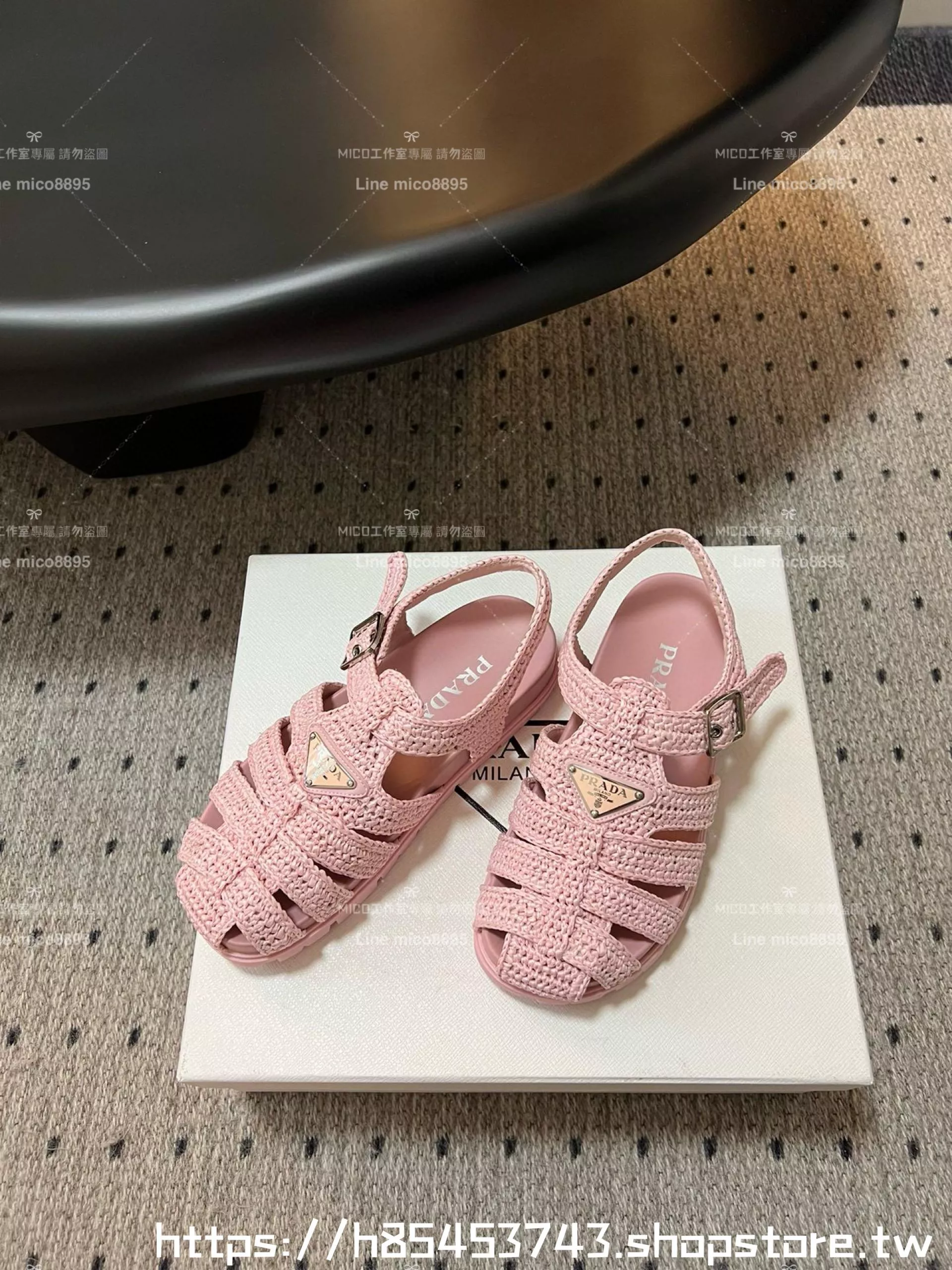 PRADA 普拉達 渡假風 粉色編織款羅馬涼鞋 35-40