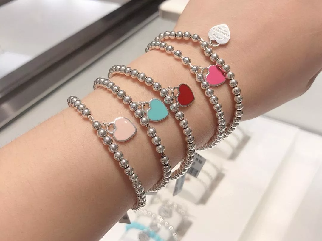 Tiffany Hearts系列 愛心珍珠手鏈 低調簡約 手圍約17cm 四個顏色，下單備註