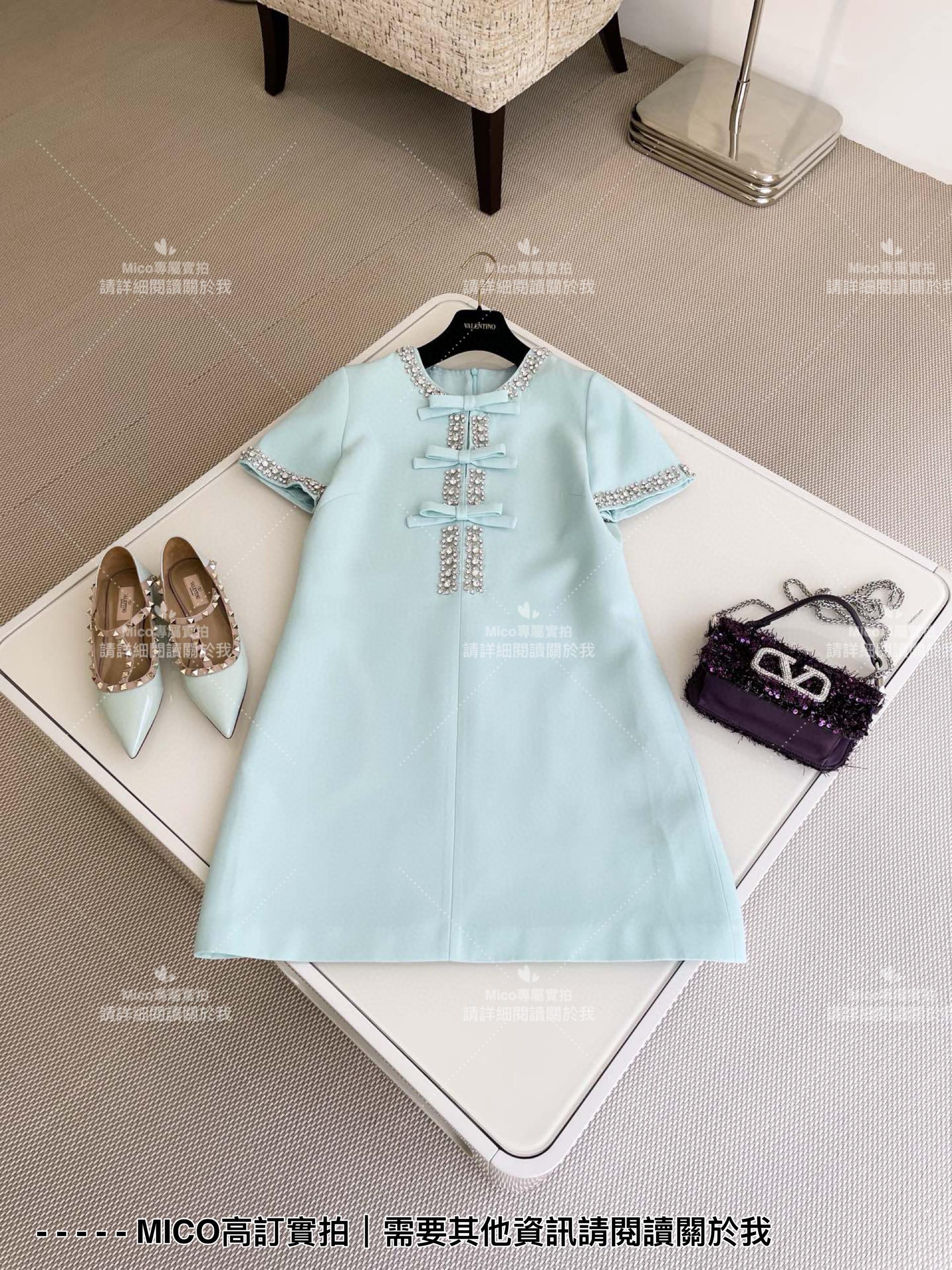 Valentino 高訂系列 24夏 冰川藍 VT水鑽手工蝴蝶結雙色絲毛連衣裙