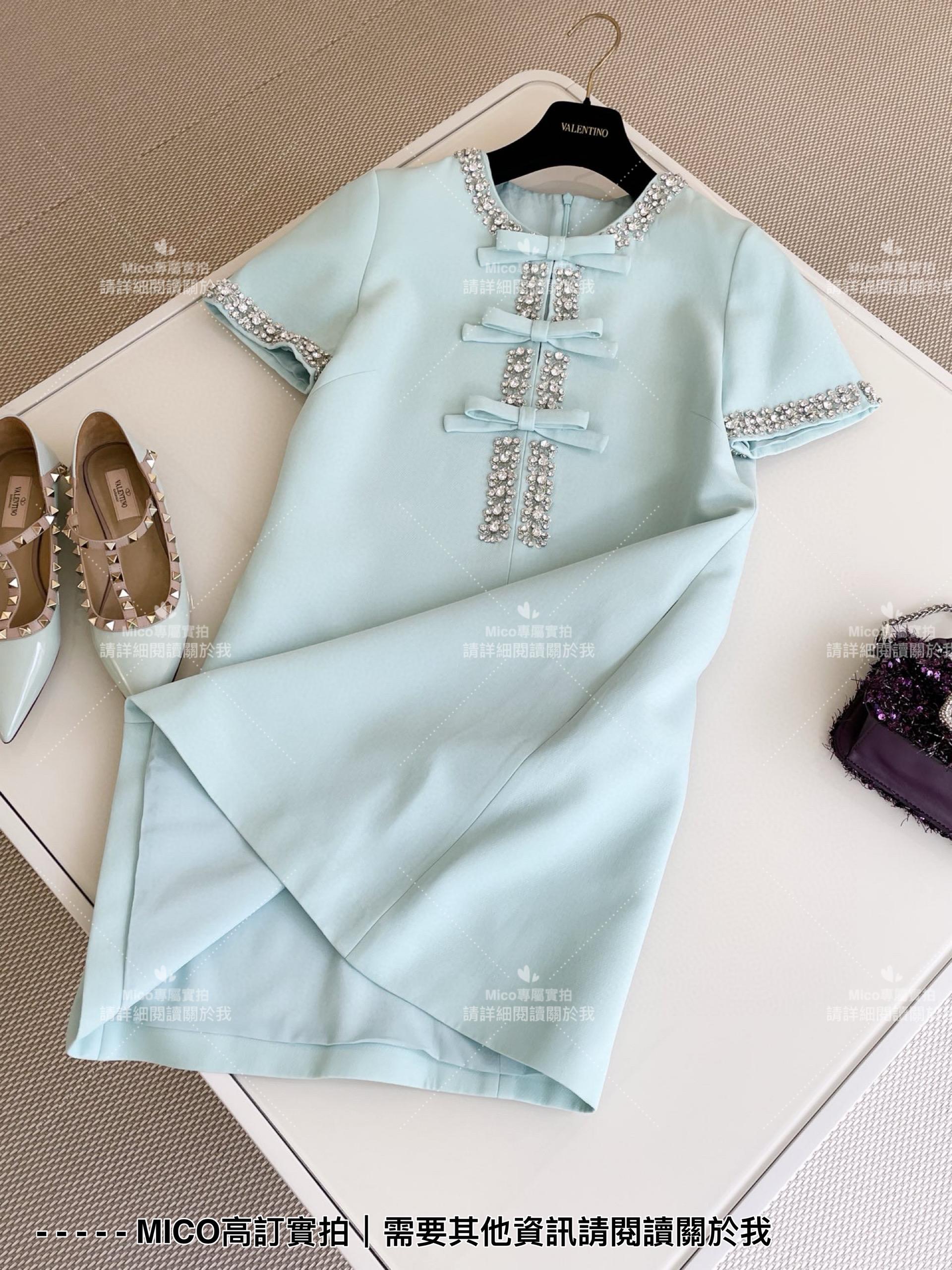 Valentino 高訂系列 24夏 冰川藍 VT水鑽手工蝴蝶結雙色絲毛連衣裙