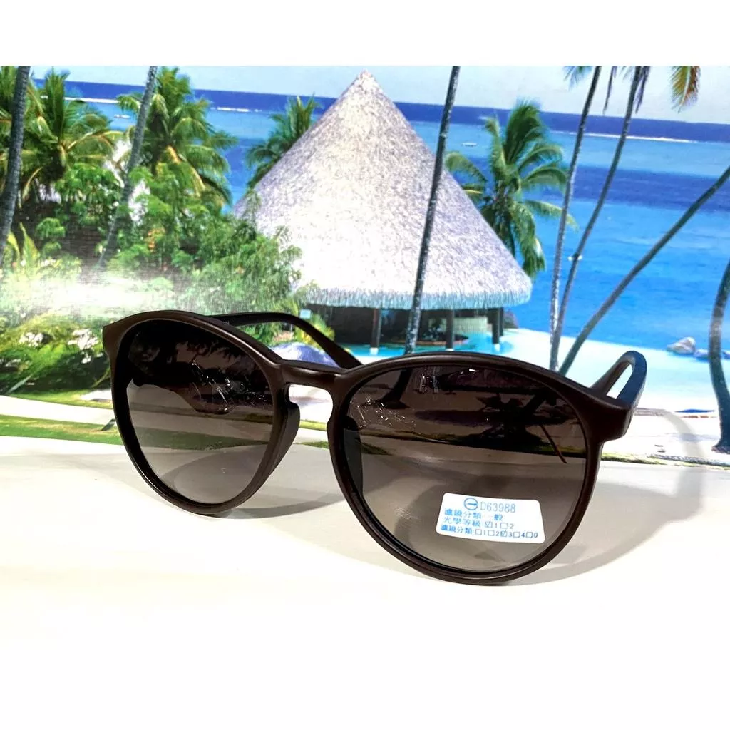 經緯度鐘錶 太陽眼鏡  時尚流行 日韓影星 潮流時尚 雜誌首推款 夏季 海灘必備 運動休閒 UV400 台灣製造1101