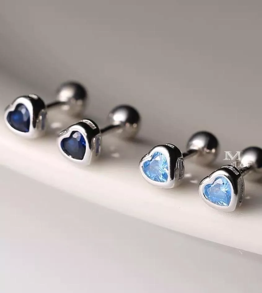 湛藍色 • 925純銀鎖珠耳環