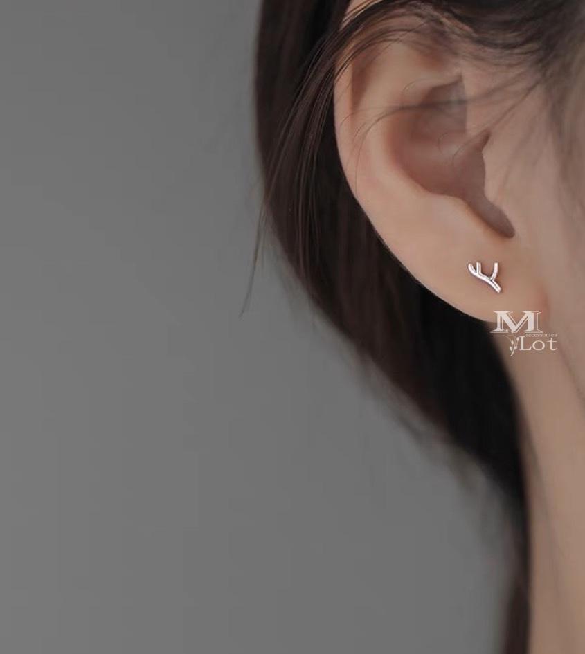 奇遇 • 925純銀貼耳耳環
