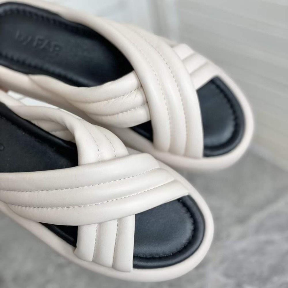 真皮涼鞋DANDT時尚羊皮交叉帶柔軟防滑涼拖鞋（23 MAR sin） 同風格請在賣場搜尋-外銷女鞋
