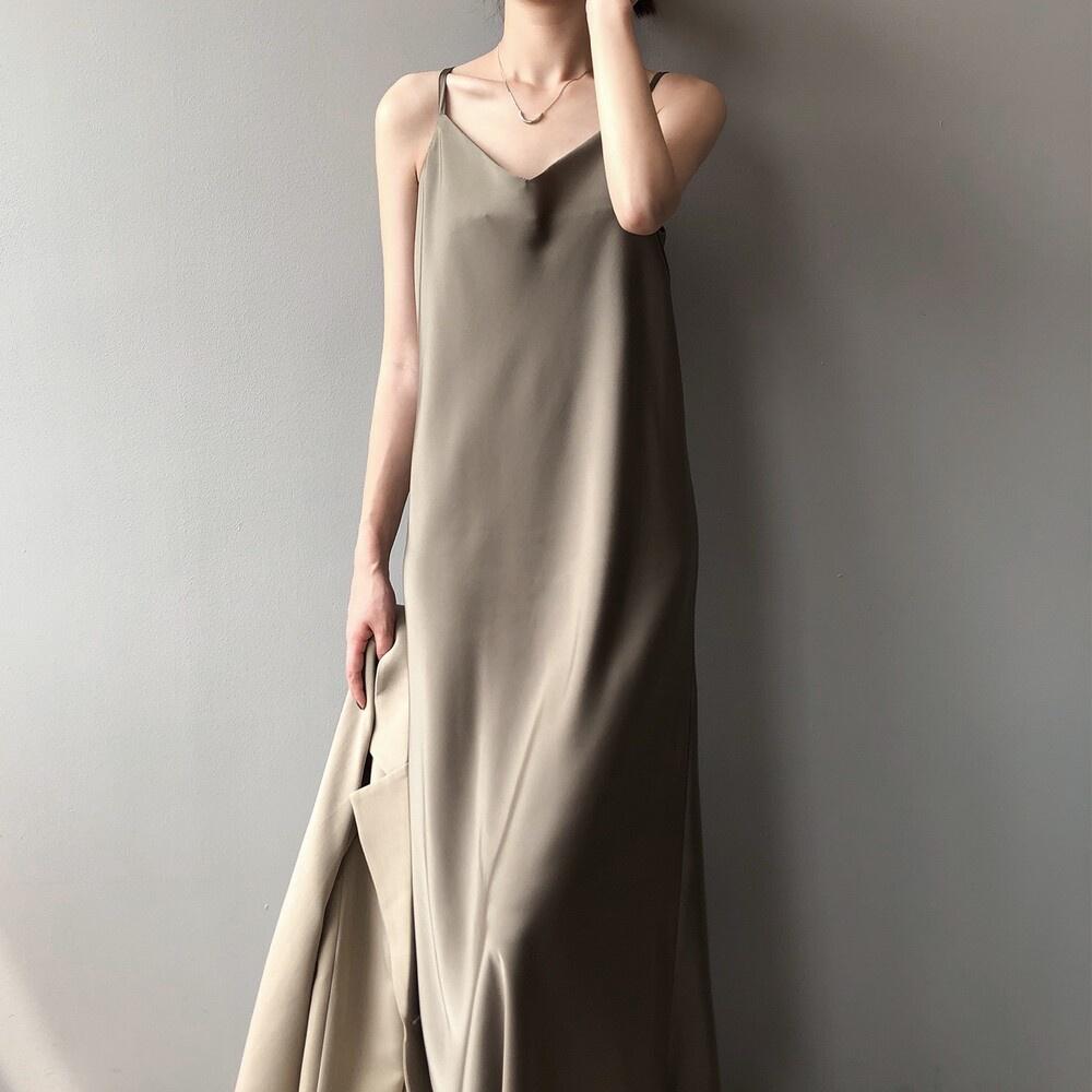 連身裙DANDT時尚緞面氣質內搭打底吊帶洋裝（23 APR DOU）同風格請在賣場搜尋-歐美服飾